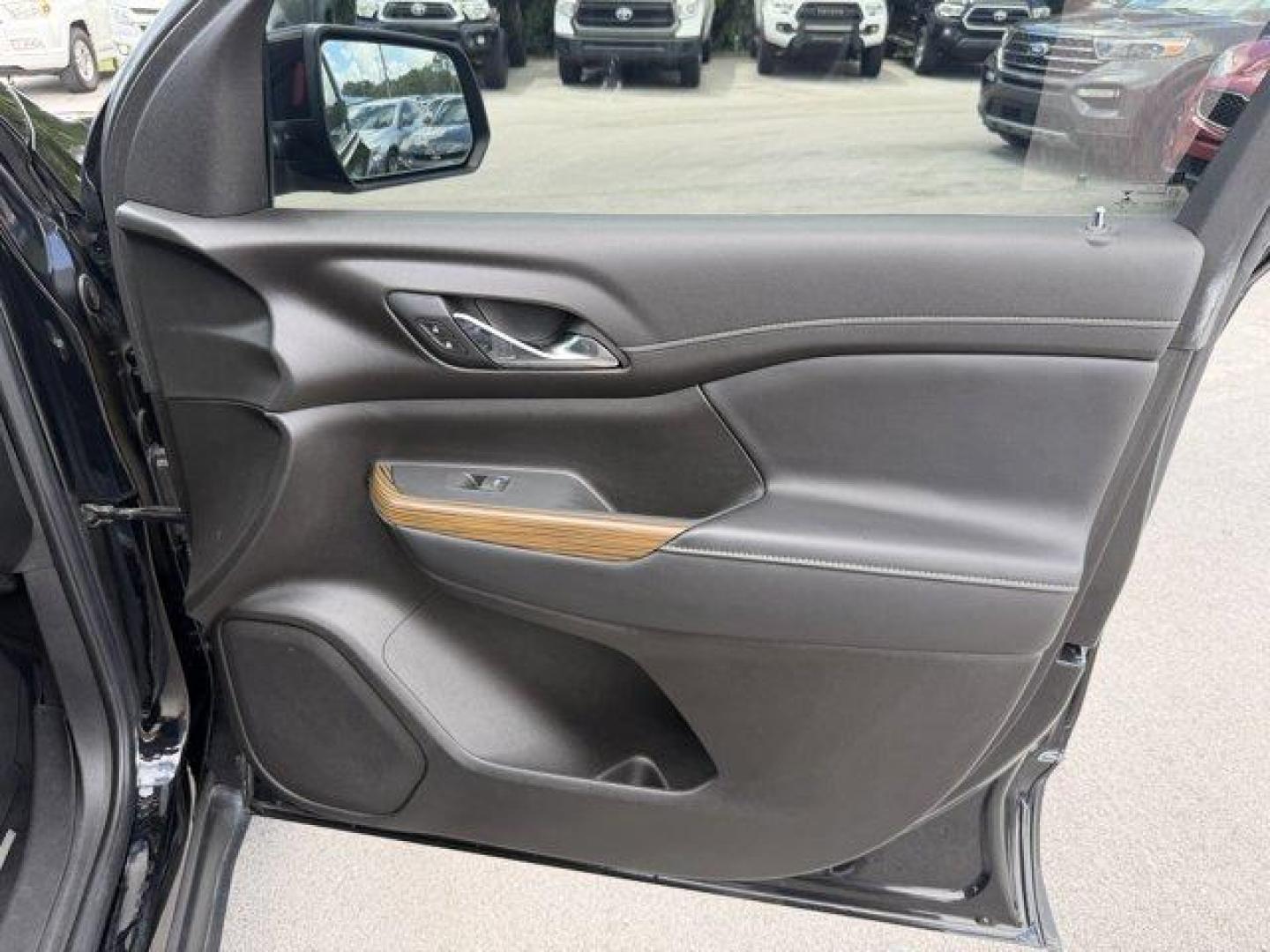 2021 Ebony Twilight Metallic /Jet Black GMC Acadia (1GKKNKLA3MZ) with an 4 2.5L engine, Automatic transmission, located at 27610 S Dixie Hwy, Homestead, FL, 33032, (305) 749-2348, 25.510241, -80.438301 - Boasts 27 Highway MPG and 21 City MPG! This GMC Acadia boasts a Gas I4 2.5L/150 engine powering this Automatic transmission. TRANSMISSION, 9-SPEED AUTOMATIC, ELECTRONICALLY-CONTROLLED with 2.5L engine (STD), SLE PREFERRED EQUIPMENT GROUP includes standard equipment, SEATS, FRONT BUCKET (STD).* This - Photo#16