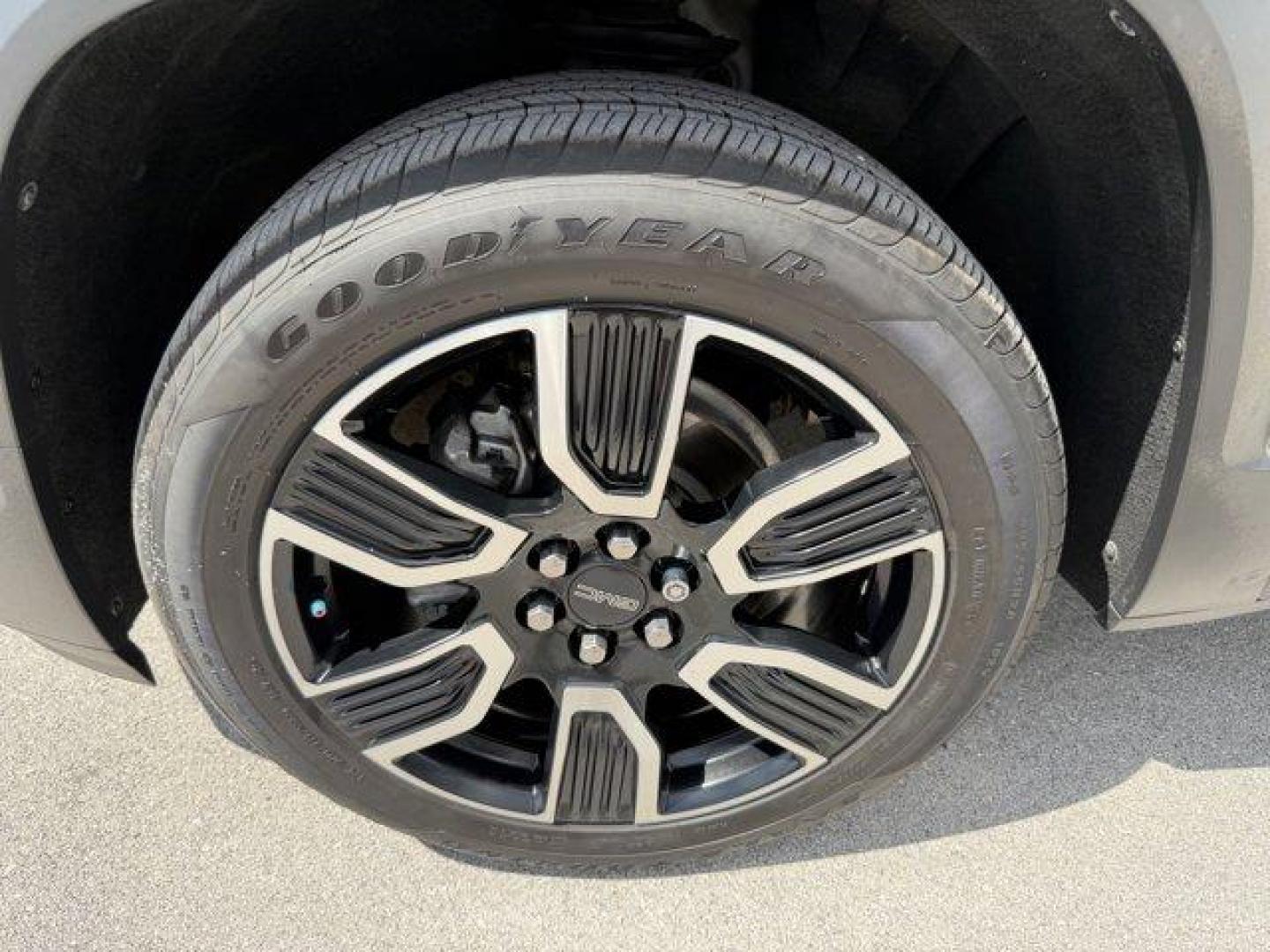 2021 Ebony Twilight Metallic /Jet Black GMC Acadia (1GKKNKLA3MZ) with an 4 2.5L engine, Automatic transmission, located at 27610 S Dixie Hwy, Homestead, FL, 33032, (305) 749-2348, 25.510241, -80.438301 - Boasts 27 Highway MPG and 21 City MPG! This GMC Acadia boasts a Gas I4 2.5L/150 engine powering this Automatic transmission. TRANSMISSION, 9-SPEED AUTOMATIC, ELECTRONICALLY-CONTROLLED with 2.5L engine (STD), SLE PREFERRED EQUIPMENT GROUP includes standard equipment, SEATS, FRONT BUCKET (STD).* This - Photo#19
