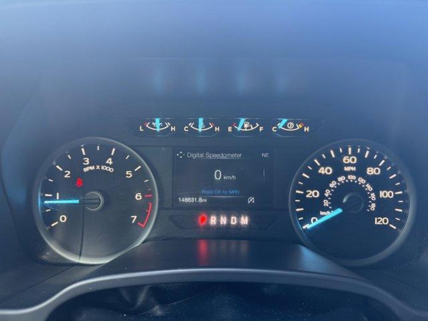 2019 White Ford F-150 (1FTEW1C53KF) with an 8 5.0 L engine, Automatic transmission, located at 27610 S Dixie Hwy, Homestead, FL, 33032, (305) 749-2348, 25.510241, -80.438301 - Delivers 25 Highway MPG and 19 City MPG! This Ford F-150 delivers a Regular Unleaded V8 5.0 L engine powering this Automatic transmission. Variable Intermittent Wipers, Urethane Gear Shifter Material, Transmission w/Driver Selectable Mode and SelectShift Sequential Shift Control.*This Ford F-150 Com - Photo#8