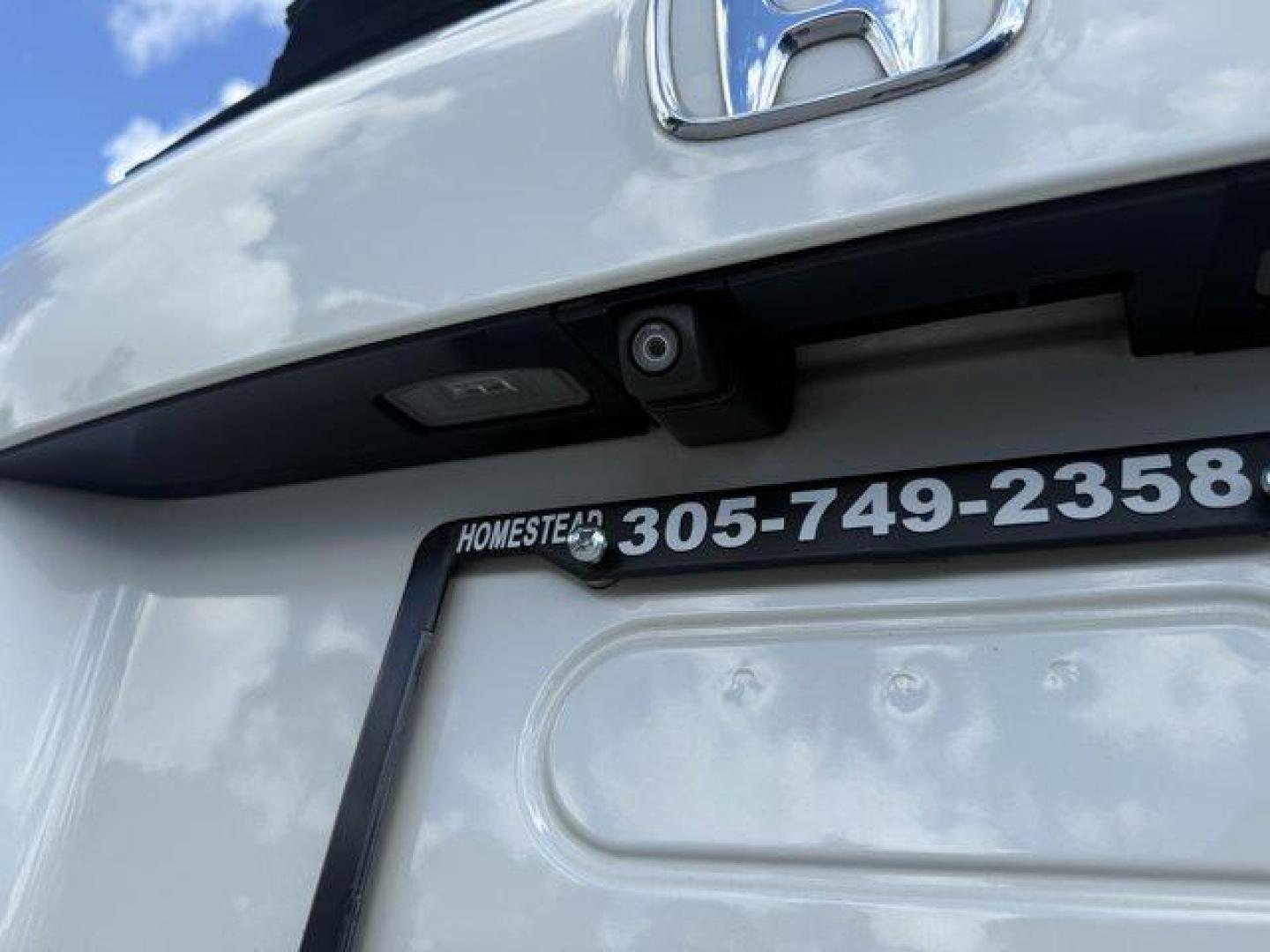 2017 White Honda Pilot (5FNYF5H97HB) with an 6 3.5 L engine, Automatic transmission, located at 27610 S Dixie Hwy, Homestead, FL, 33032, (305) 749-2348, 25.510241, -80.438301 - IIHS Top Safety Pick+. Scores 27 Highway MPG and 20 City MPG! This Honda Pilot boasts a Regular Unleaded V-6 3.5 L/212 engine powering this Automatic transmission. Window Grid Antenna, Wheels: 20 Alloy, Wheels w/Machined Accents.*This Honda Pilot Comes Equipped with These Options *VSA Electronic Sta - Photo#19