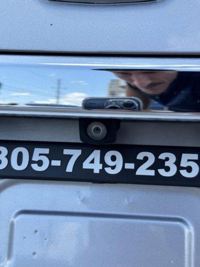 2016 Silver Honda Accord Sedan (1HGCR2F63GA) with an 4 2.4 L engine, Variable transmission, located at 27610 S Dixie Hwy, Homestead, FL, 33032, (305) 749-2348, 25.510241, -80.438301 - KBB.com Brand Image Awards. Boasts 35 Highway MPG and 26 City MPG! This Honda Accord Sedan boasts a Regular Unleaded I-4 2.4 L/144 engine powering this Variable transmission. Window Grid Antenna, Wheels: 19 Alloy, VSA Electronic Stability Control (ESC).* This Honda Accord Sedan Features the Followin - Photo#18