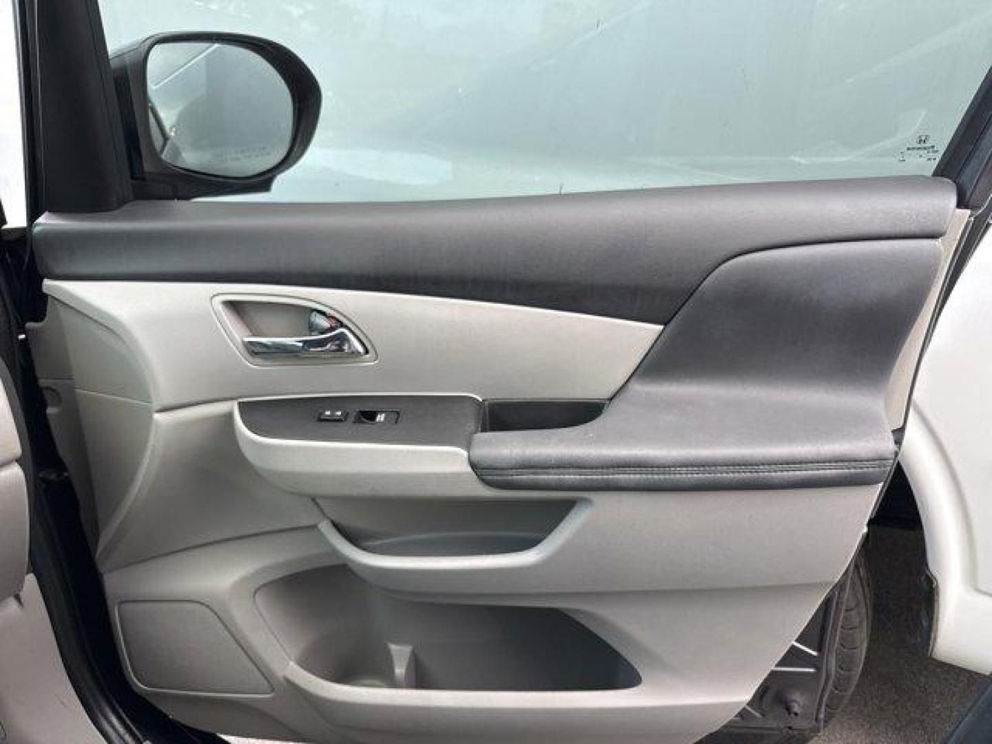 2016 Gray Honda Odyssey (5FNRL5H31GB) with an 6 3.5 L engine, Automatic transmission, located at 27610 S Dixie Hwy, Homestead, FL, 33032, (305) 749-2348, 25.510241, -80.438301 - IIHS Top Safety Pick. Scores 28 Highway MPG and 19 City MPG! This Honda Odyssey delivers a Regular Unleaded V-6 3.5 L/212 engine powering this Automatic transmission. Window Grid Antenna, Wheels: 17 x 7 Alloy, VSA Electronic Stability Control (ESC).* This Honda Odyssey Features the Following Options - Photo#9