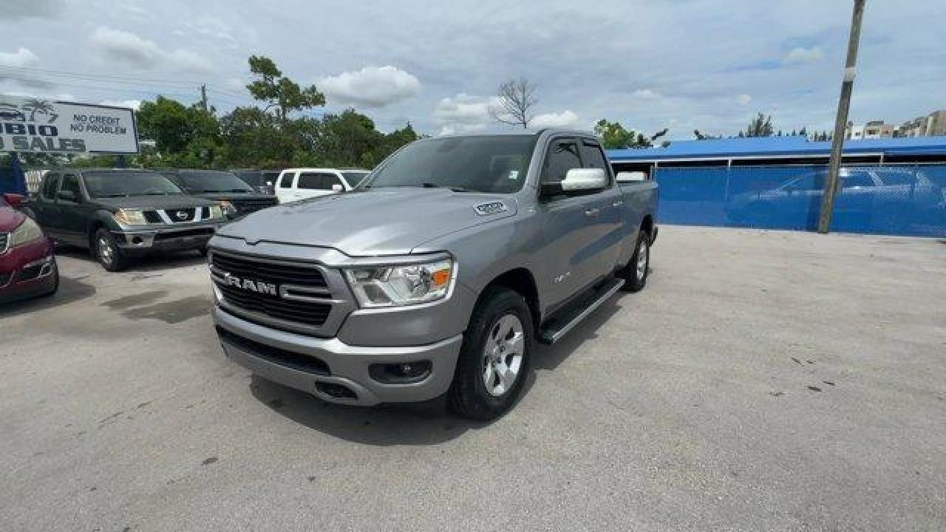 2021 Billet Silver Metallic Clearcoat /Black Ram 1500 (1C6RREBT7MN) with an 8 5.7 L engine, Automatic transmission, located at 27610 S Dixie Hwy, Homestead, FL, 33032, (305) 749-2348, 25.510241, -80.438301 - Scores 22 Highway MPG and 15 City MPG! This Ram 1500 boasts a Regular Unleaded V-8 5.7 L/345 engine powering this Automatic transmission. TRANSMISSION: 8-SPEED AUTOMATIC (8HP75), TIRES: 275/65R18 BSW ALL SEASON LRR (STD), RADIO: UCONNECT 4 W/8.4 DISPLAY.* This Ram 1500 Features the Following Options - Photo#0
