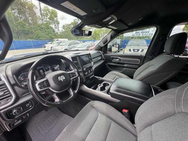 2021 Billet Silver Metallic Clearcoat /Black Ram 1500 (1C6RREBT7MN) with an 8 5.7 L engine, Automatic transmission, located at 27610 S Dixie Hwy, Homestead, FL, 33032, (305) 749-2348, 25.510241, -80.438301 - Scores 22 Highway MPG and 15 City MPG! This Ram 1500 boasts a Regular Unleaded V-8 5.7 L/345 engine powering this Automatic transmission. TRANSMISSION: 8-SPEED AUTOMATIC (8HP75), TIRES: 275/65R18 BSW ALL SEASON LRR (STD), RADIO: UCONNECT 4 W/8.4 DISPLAY.* This Ram 1500 Features the Following Options - Photo#9