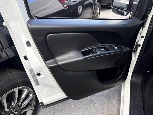 2019 Bright White /Black Ram ProMaster City Cargo Van (ZFBHRFABXK6) with an 4 2.4 L engine, Automatic transmission, located at 27610 S Dixie Hwy, Homestead, FL, 33032, (305) 749-2348, 25.510241, -80.438301 - Scores 28 Highway MPG and 21 City MPG! This Ram ProMaster City Cargo Van boasts a Regular Unleaded I-4 2.4 L/144 engine powering this Automatic transmission. WHEELS: 16 X 6.5 SILVER STEEL (STD), TRANSMISSION: 9-SPEED 948TE AUTOMATIC (STD), SPEED CONTROL.* This Ram ProMaster City Cargo Van Features t- Photo#9