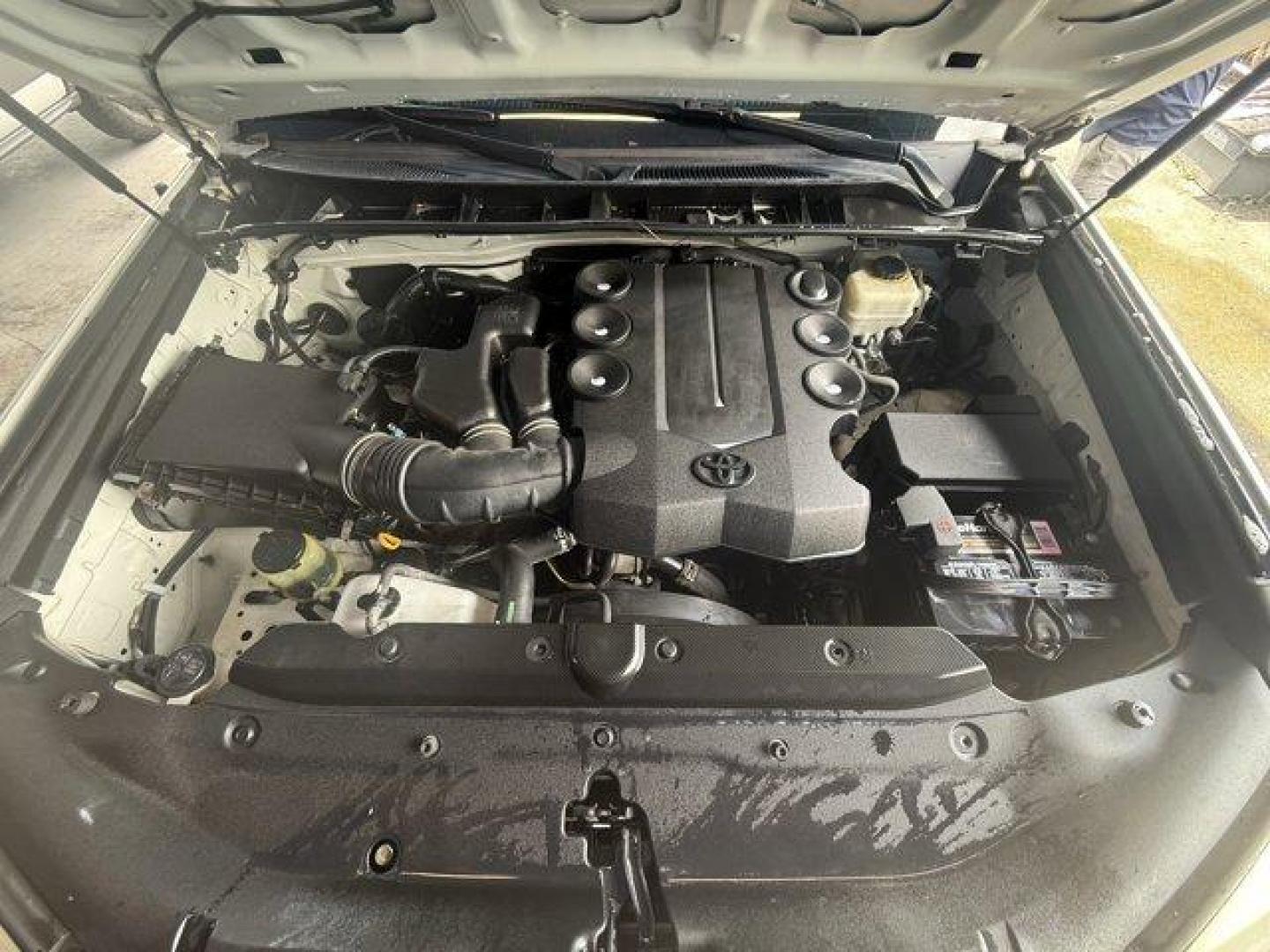 2011 White Toyota 4Runner (JTEZU5JR3B5) with an 6 4.0L engine, Automatic transmission, located at 27610 S Dixie Hwy, Homestead, FL, 33032, (305) 749-2348, 25.510241, -80.438301 - KBB.com Brand Image Awards. Only 100,382 Miles! Scores 23 Highway MPG and 17 City MPG! This Toyota 4Runner boasts a Gas V6 4.0L/241 engine powering this Automatic transmission. Windshield de-icer, Vehicle stability control (VSC), Variable intermittent windshield wipers w/mist cycle.* This Toyota 4Ru - Photo#16