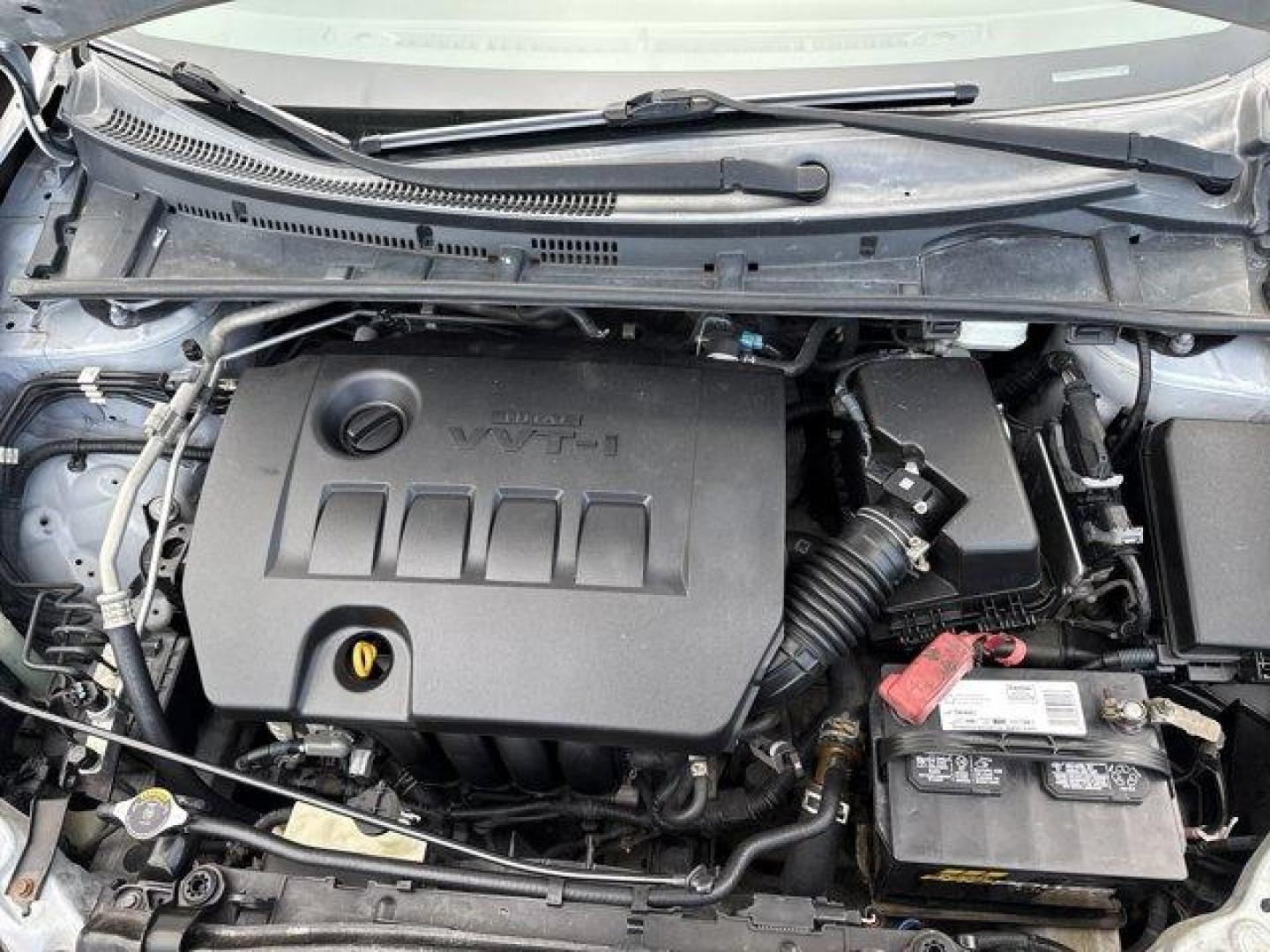 2014 Silver Toyota Corolla (2T1BURHE1EC) with an 4 1.8 L engine, Automatic transmission, located at 27610 S Dixie Hwy, Homestead, FL, 33032, (305) 749-2348, 25.510241, -80.438301 - KBB.com 5-Year Cost to Own Awards. This Toyota Corolla boasts a Regular Unleaded I-4 1.8 L/110 engine powering this Automatic transmission. Window Grid Antenna, Urethane Gear Shifter Material, Trunk Rear Cargo Access.*This Toyota Corolla Comes Equipped with These Options *Trip Computer, Torsion Beam - Photo#4