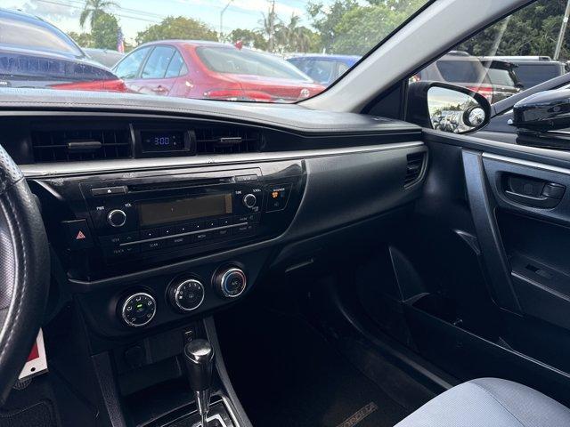2014 Silver Toyota Corolla (2T1BURHE1EC) with an 4 1.8 L engine, Automatic transmission, located at 27610 S Dixie Hwy, Homestead, FL, 33032, (305) 749-2348, 25.510241, -80.438301 - KBB.com 5-Year Cost to Own Awards. This Toyota Corolla boasts a Regular Unleaded I-4 1.8 L/110 engine powering this Automatic transmission. Window Grid Antenna, Urethane Gear Shifter Material, Trunk Rear Cargo Access.*This Toyota Corolla Comes Equipped with These Options *Trip Computer, Torsion Beam - Photo#6