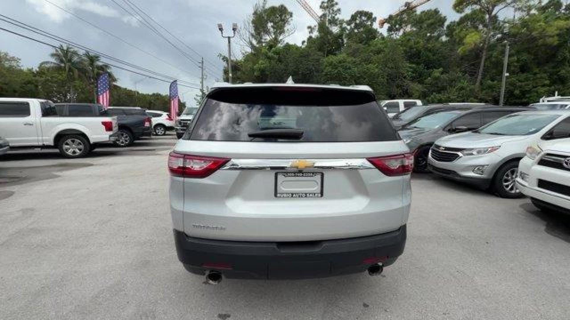 2018 Silver Ice Metallic /Jet Black Chevrolet Traverse (1GNERFKW2JJ) with an 6 3.6L engine, Automatic transmission, located at 27610 S Dixie Hwy, Homestead, FL, 33032, (305) 749-2348, 25.510241, -80.438301 - KBB.com Best Family Cars. Boasts 27 Highway MPG and 18 City MPG! This Chevrolet Traverse delivers a Gas V6 3.6L/ engine powering this Automatic transmission. TRANSMISSION, 9-SPEED AUTOMATIC (STD), SILVER ICE METALLIC, SEATS, FRONT BUCKET (STD).* This Chevrolet Traverse Features the Following Options - Photo#3