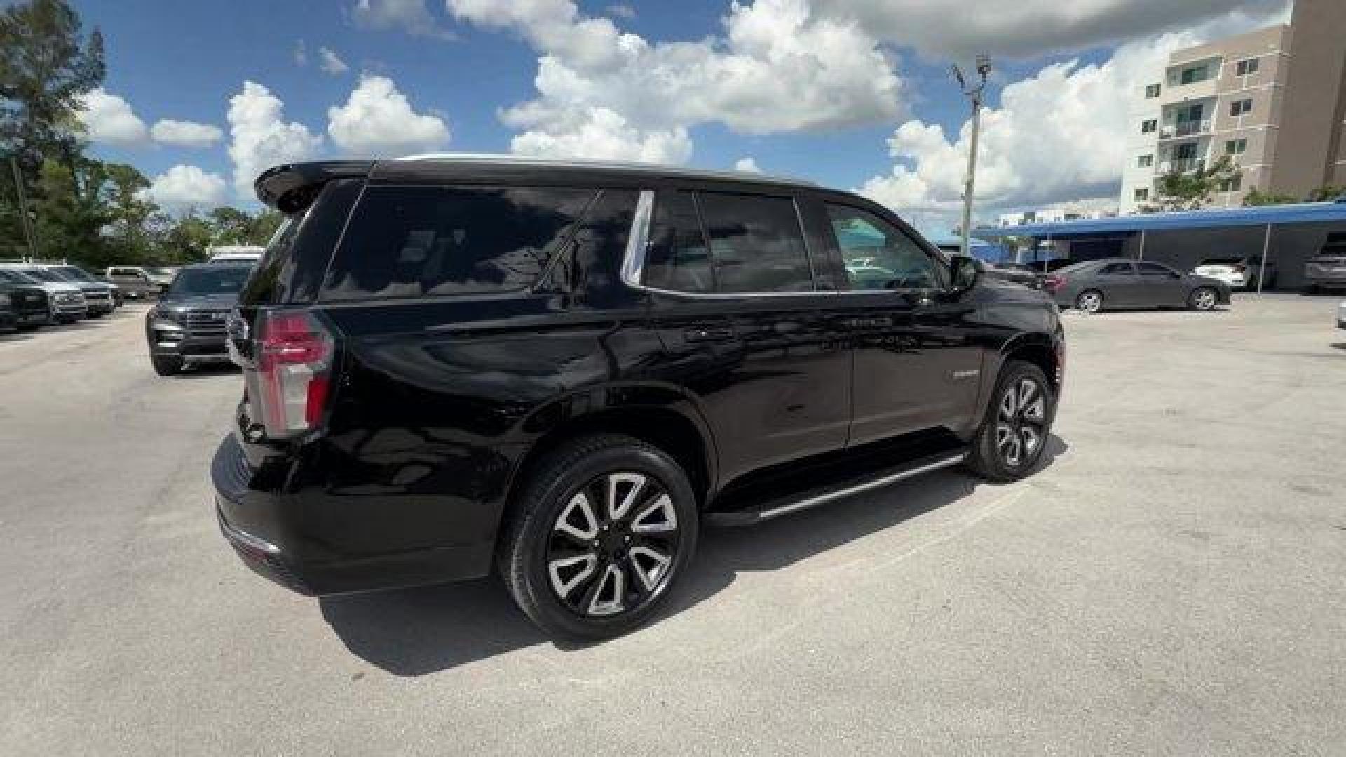 2021 Black /Jet Black Chevrolet Tahoe (1GNSCNKDXMR) with an 8 5.3L engine, Automatic transmission, located at 27610 S Dixie Hwy, Homestead, FL, 33032, (305) 749-2348, 25.510241, -80.438301 - ALG Residual Value. Boasts 20 Highway MPG and 16 City MPG! This Chevrolet Tahoe boasts a Gas V8 5.3L/ engine powering this Automatic transmission. WHEEL, 22 X 9.0, STEEL, INTERIM, TIRES, 275/50R22SL ALL-SEASON, BLACKWALL, SEATS, FRONT BUCKET (STD).* This Chevrolet Tahoe Features the Following Option - Photo#5