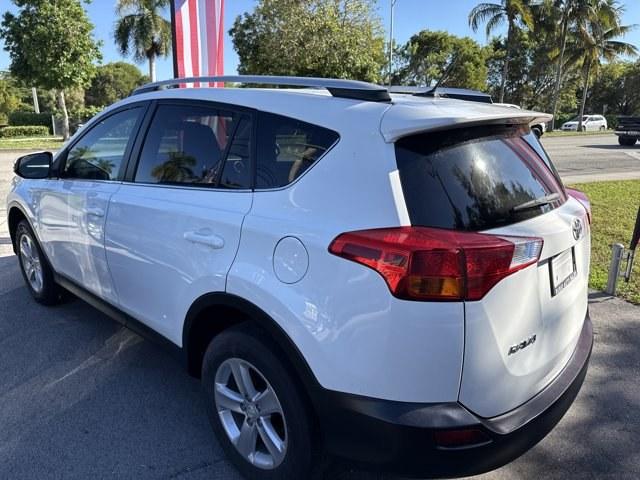 2014 White Toyota RAV4 (2T3WFREV5EW) with an 4 2.5 L engine, Automatic transmission, located at 27610 S Dixie Hwy, Homestead, FL, 33032, (305) 749-2348, 25.510241, -80.438301 - KBB.com 10 Best SUVs Under $25,000. Boasts 31 Highway MPG and 24 City MPG! This Toyota RAV4 delivers a Regular Unleaded I-4 2.5 L/152 engine powering this Automatic transmission. Wheels: 17 x 7.0J Alloy -inc: caps, Variable Intermittent Wipers, Urethane Gear Shifter Material.*This Toyota RAV4 Comes - Photo#1