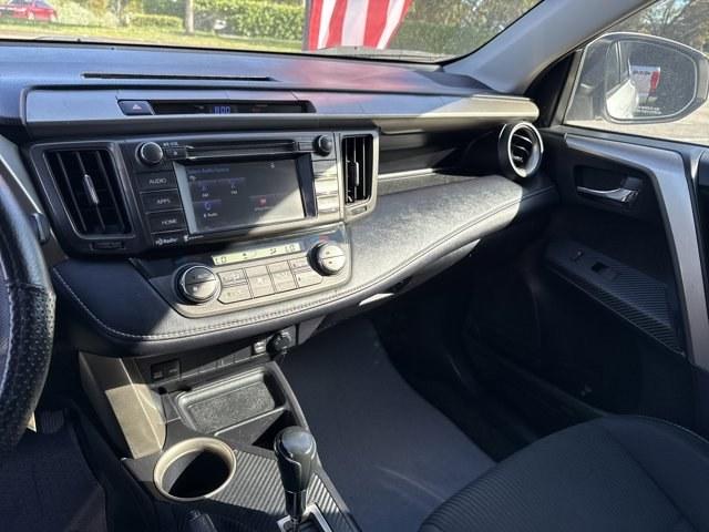2014 White Toyota RAV4 (2T3WFREV5EW) with an 4 2.5 L engine, Automatic transmission, located at 27610 S Dixie Hwy, Homestead, FL, 33032, (305) 749-2348, 25.510241, -80.438301 - KBB.com 10 Best SUVs Under $25,000. Boasts 31 Highway MPG and 24 City MPG! This Toyota RAV4 delivers a Regular Unleaded I-4 2.5 L/152 engine powering this Automatic transmission. Wheels: 17 x 7.0J Alloy -inc: caps, Variable Intermittent Wipers, Urethane Gear Shifter Material.*This Toyota RAV4 Comes - Photo#7