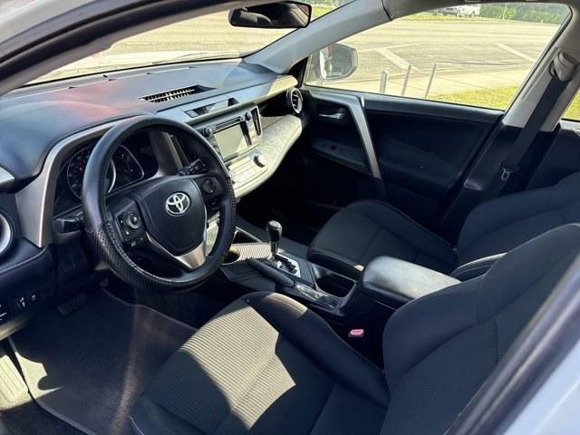 2014 White Toyota RAV4 (2T3WFREV5EW) with an 4 2.5 L engine, Automatic transmission, located at 27610 S Dixie Hwy, Homestead, FL, 33032, (305) 749-2348, 25.510241, -80.438301 - KBB.com 10 Best SUVs Under $25,000. Boasts 31 Highway MPG and 24 City MPG! This Toyota RAV4 delivers a Regular Unleaded I-4 2.5 L/152 engine powering this Automatic transmission. Wheels: 17 x 7.0J Alloy -inc: caps, Variable Intermittent Wipers, Urethane Gear Shifter Material.*This Toyota RAV4 Comes - Photo#8