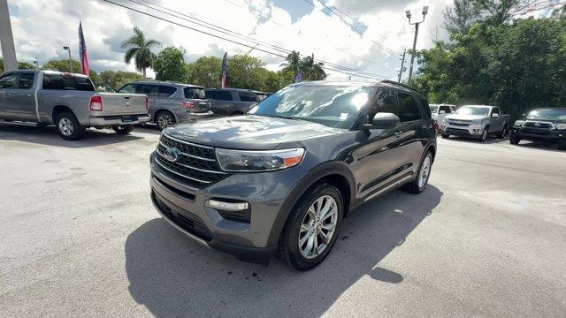 2020 Ford Explorer 