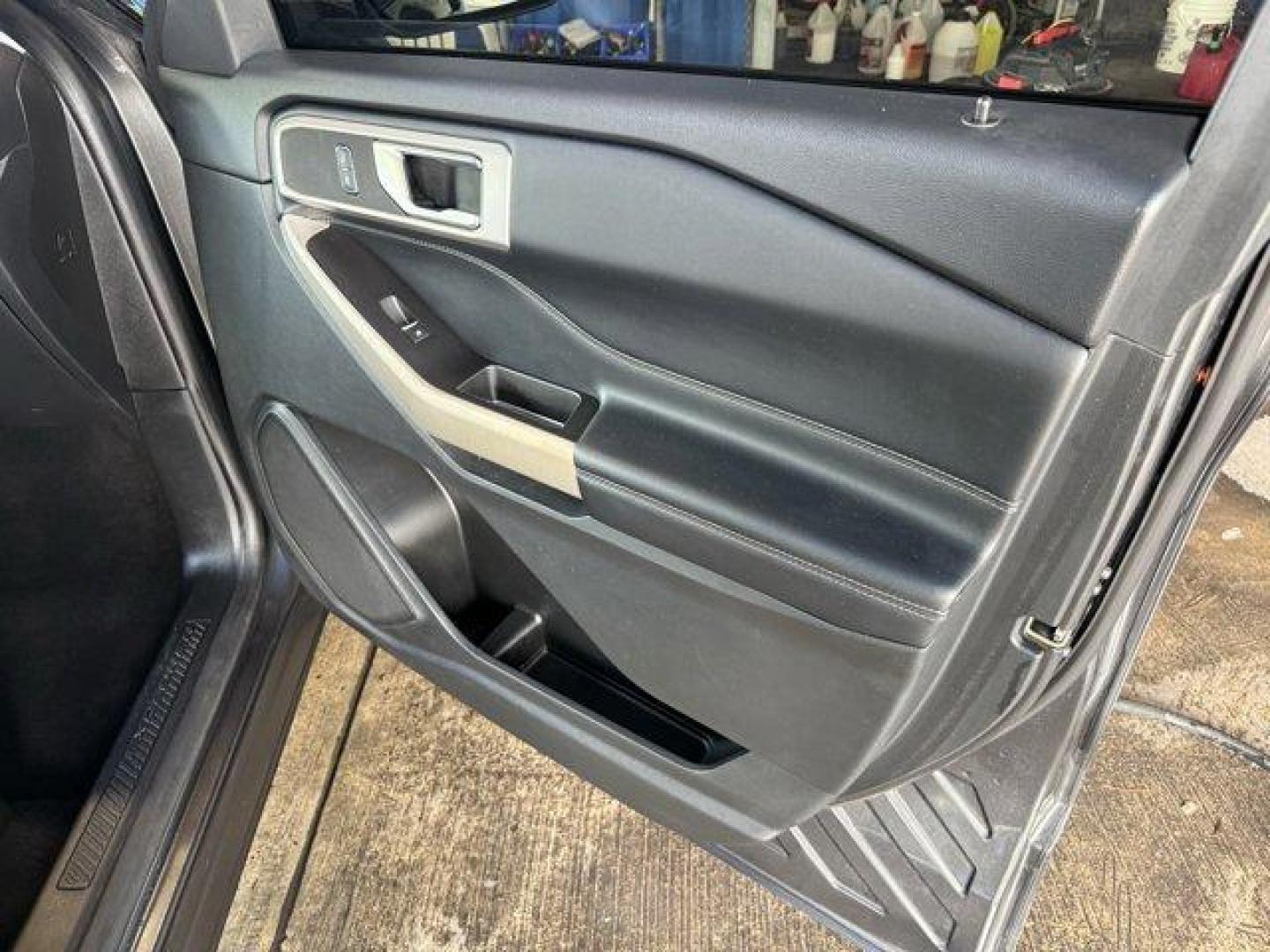 2020 Gray Ford Explorer (1FMSK7DHXLG) with an 4 2.3 L engine, Automatic transmission, located at 27610 S Dixie Hwy, Homestead, FL, 33032, (305) 749-2348, 25.510241, -80.438301 - KBB.com 10 Favorite New-for-2020 Cars. Boasts 28 Highway MPG and 21 City MPG! This Ford Explorer delivers a Intercooled Turbo Premium Unleaded I-4 2.3 L/140 engine powering this Automatic transmission. Voice Activated Dual Zone Front Automatic Air Conditioning, Trunk/Hatch Auto-Latch, Trip Computer. - Photo#13