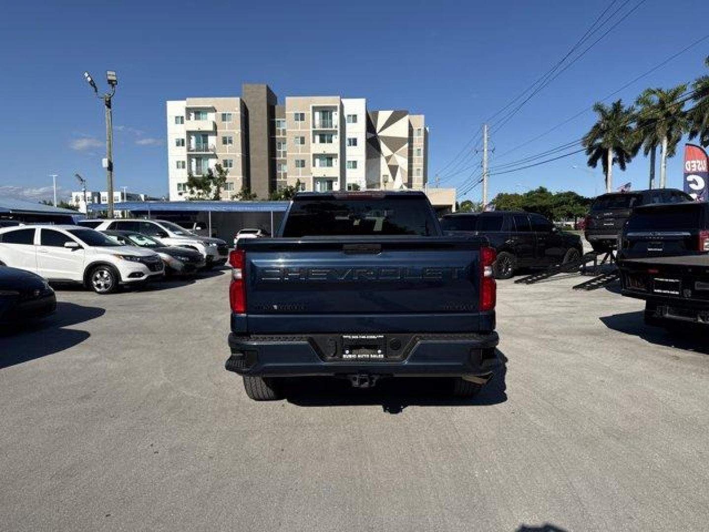 2020 Northsky Blue Metallic /Jet Black Chevrolet Silverado 1500 (1GCPYBEH4LZ) with an 6 4.3L engine, Automatic transmission, located at 27610 S Dixie Hwy, Homestead, FL, 33032, (305) 749-2348, 25.510241, -80.438301 - Scores 20 Highway MPG and 15 City MPG! This Chevrolet Silverado 1500 delivers a Gas V6 4.3L/262 engine powering this Automatic transmission. WHEELS, 20 X 9 (50.8 CM X 22.9 CM) SILVER PAINTED ALUMINUM (STD), TRANSMISSION, 6-SPEED AUTOMATIC, ELECTRONICALLY CONTROLLED (STD), TRAILERING PACKAGE includes - Photo#3