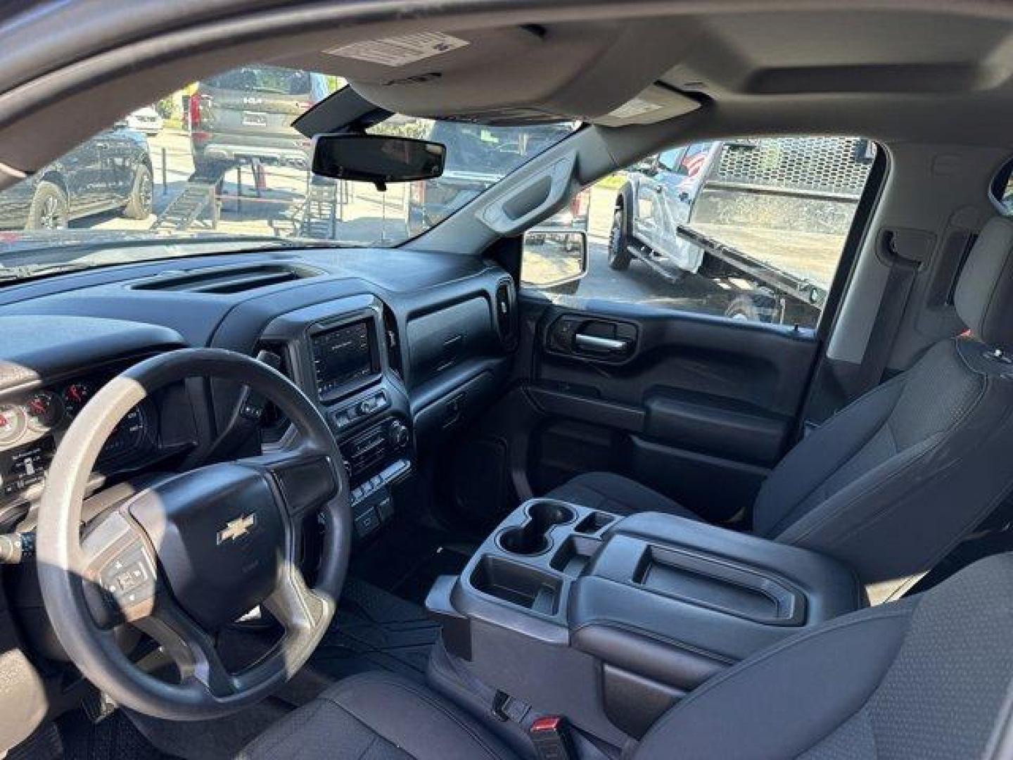 2020 Northsky Blue Metallic /Jet Black Chevrolet Silverado 1500 (1GCPYBEH4LZ) with an 6 4.3L engine, Automatic transmission, located at 27610 S Dixie Hwy, Homestead, FL, 33032, (305) 749-2348, 25.510241, -80.438301 - Scores 20 Highway MPG and 15 City MPG! This Chevrolet Silverado 1500 delivers a Gas V6 4.3L/262 engine powering this Automatic transmission. WHEELS, 20 X 9 (50.8 CM X 22.9 CM) SILVER PAINTED ALUMINUM (STD), TRANSMISSION, 6-SPEED AUTOMATIC, ELECTRONICALLY CONTROLLED (STD), TRAILERING PACKAGE includes - Photo#11