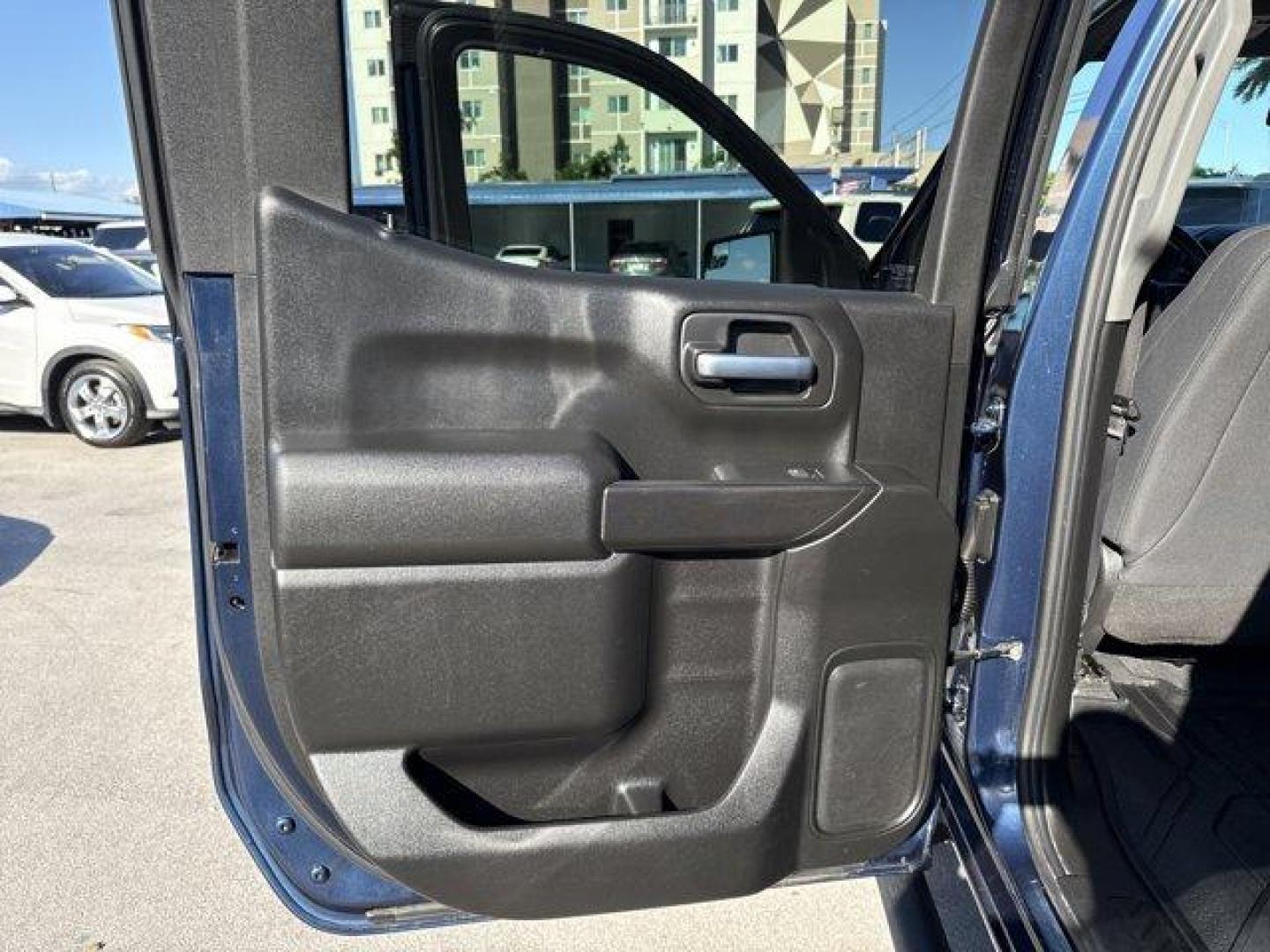 2020 Northsky Blue Metallic /Jet Black Chevrolet Silverado 1500 (1GCPYBEH4LZ) with an 6 4.3L engine, Automatic transmission, located at 27610 S Dixie Hwy, Homestead, FL, 33032, (305) 749-2348, 25.510241, -80.438301 - Scores 20 Highway MPG and 15 City MPG! This Chevrolet Silverado 1500 delivers a Gas V6 4.3L/262 engine powering this Automatic transmission. WHEELS, 20 X 9 (50.8 CM X 22.9 CM) SILVER PAINTED ALUMINUM (STD), TRANSMISSION, 6-SPEED AUTOMATIC, ELECTRONICALLY CONTROLLED (STD), TRAILERING PACKAGE includes - Photo#14