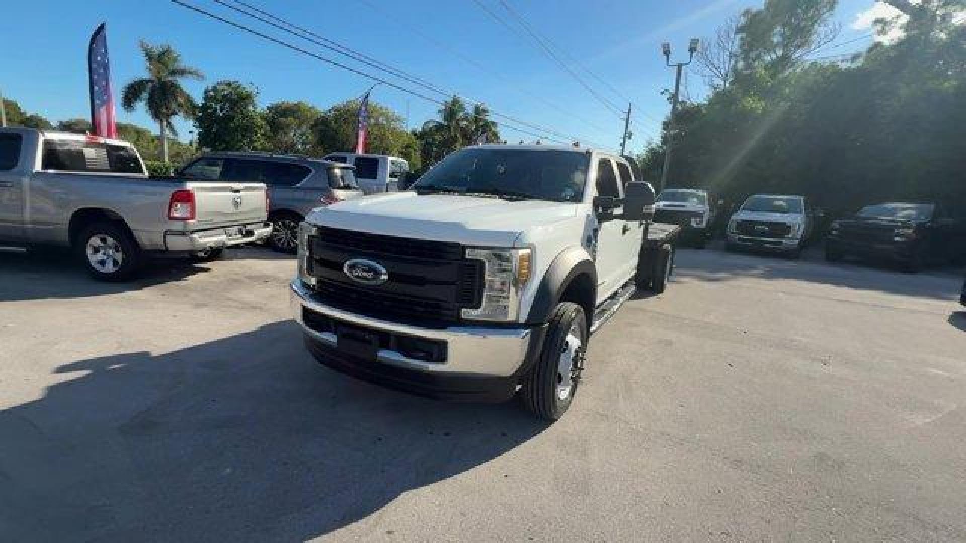 2019 White Ford Super Duty F-550 DRW (1FD0W5HT2KE) with an 8 6.7 L engine, Automatic transmission, located at 27610 S Dixie Hwy, Homestead, FL, 33032, (305) 749-2348, 25.510241, -80.438301 - This Ford Super Duty F-550 DRW boasts a Intercooled Turbo Diesel V-8 6.7 L/406 engine powering this Automatic transmission. Variable Intermittent Wipers, Urethane Gear Shifter Material, Trip Computer.*This Ford Super Duty F-550 DRW Comes Equipped with These Options *Transmission w/Driver Selectable - Photo#0