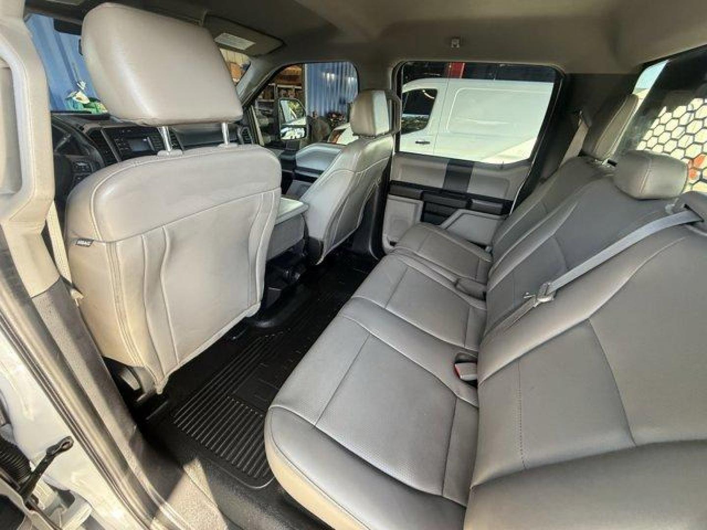 2019 White Ford Super Duty F-550 DRW (1FD0W5HT2KE) with an 8 6.7 L engine, Automatic transmission, located at 27610 S Dixie Hwy, Homestead, FL, 33032, (305) 749-2348, 25.510241, -80.438301 - This Ford Super Duty F-550 DRW boasts a Intercooled Turbo Diesel V-8 6.7 L/406 engine powering this Automatic transmission. Variable Intermittent Wipers, Urethane Gear Shifter Material, Trip Computer.*This Ford Super Duty F-550 DRW Comes Equipped with These Options *Transmission w/Driver Selectable - Photo#11