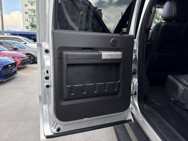 2016 Silver Ford Super Duty F-350 SRW (1FT8W3BT0GE) with an 8 6.7 L engine, Automatic transmission, located at 27610 S Dixie Hwy, Homestead, FL, 33032, (305) 749-2348, 25.510241, -80.438301 - KBB.com Brand Image Awards. This Ford Super Duty F-350 SRW boasts a Intercooled Turbo Diesel V-8 6.7 L/406 engine powering this Automatic transmission. Variable Intermittent Wipers, Urethane Gear Shifter Material, Transmission: TorqShift 6-Speed Automatic -inc: SelectShift.*This Ford Super Duty F-35 - Photo#15