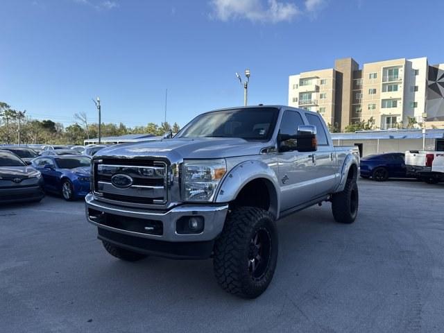 2016 Silver Ford Super Duty F-350 SRW (1FT8W3BT0GE) with an 8 6.7 L engine, Automatic transmission, located at 27610 S Dixie Hwy, Homestead, FL, 33032, (305) 749-2348, 25.510241, -80.438301 - KBB.com Brand Image Awards. This Ford Super Duty F-350 SRW boasts a Intercooled Turbo Diesel V-8 6.7 L/406 engine powering this Automatic transmission. Variable Intermittent Wipers, Urethane Gear Shifter Material, Transmission: TorqShift 6-Speed Automatic -inc: SelectShift.*This Ford Super Duty F-35 - Photo#2