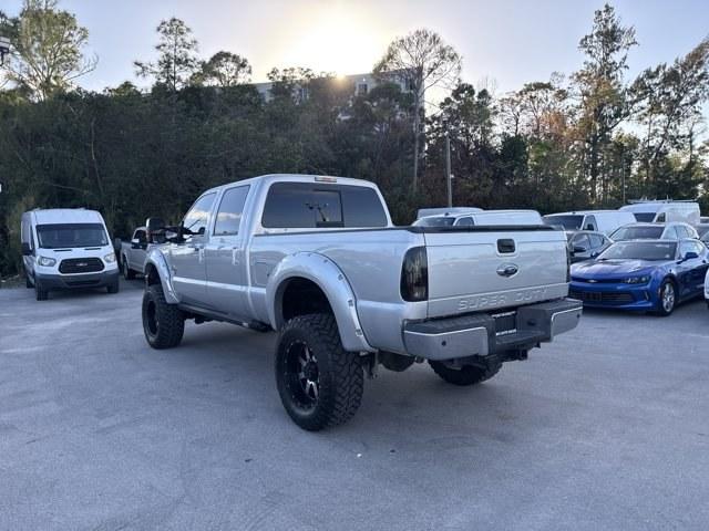 2016 Silver Ford Super Duty F-350 SRW (1FT8W3BT0GE) with an 8 6.7 L engine, Automatic transmission, located at 27610 S Dixie Hwy, Homestead, FL, 33032, (305) 749-2348, 25.510241, -80.438301 - KBB.com Brand Image Awards. This Ford Super Duty F-350 SRW boasts a Intercooled Turbo Diesel V-8 6.7 L/406 engine powering this Automatic transmission. Variable Intermittent Wipers, Urethane Gear Shifter Material, Transmission: TorqShift 6-Speed Automatic -inc: SelectShift.*This Ford Super Duty F-35 - Photo#4