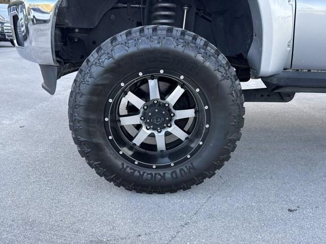 2016 Silver Ford Super Duty F-350 SRW (1FT8W3BT0GE) with an 8 6.7 L engine, Automatic transmission, located at 27610 S Dixie Hwy, Homestead, FL, 33032, (305) 749-2348, 25.510241, -80.438301 - KBB.com Brand Image Awards. This Ford Super Duty F-350 SRW boasts a Intercooled Turbo Diesel V-8 6.7 L/406 engine powering this Automatic transmission. Variable Intermittent Wipers, Urethane Gear Shifter Material, Transmission: TorqShift 6-Speed Automatic -inc: SelectShift.*This Ford Super Duty F-35 - Photo#9