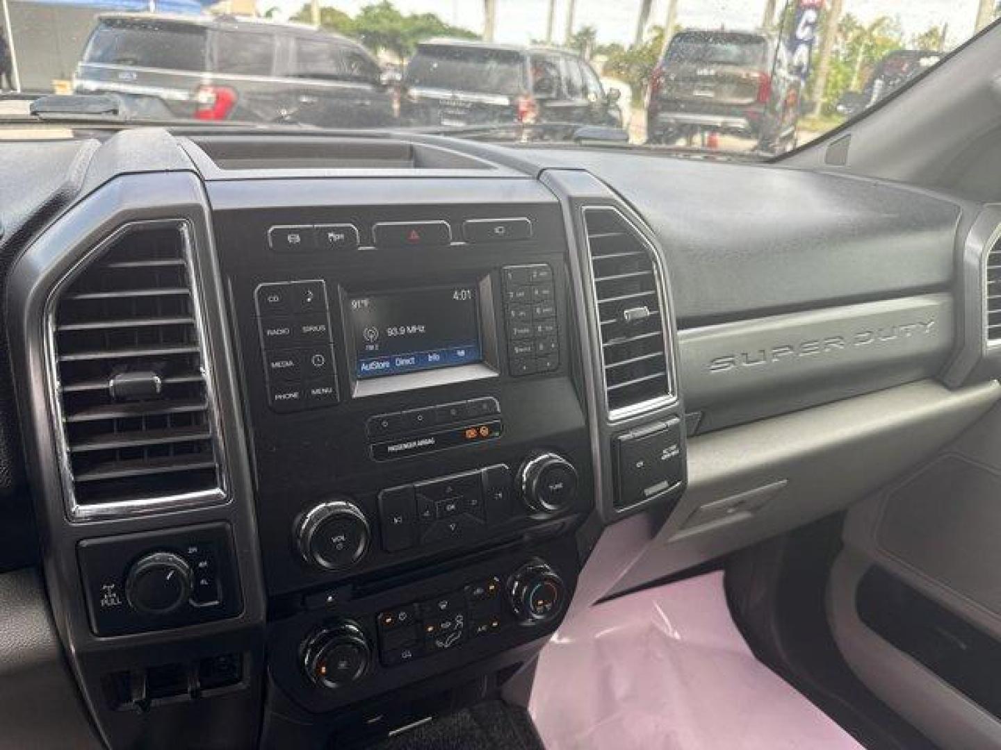 2017 Silver Ford Super Duty F-250 SRW (1FT7W2BT2HE) with an 8 6.7 L engine, Automatic transmission, located at 27610 S Dixie Hwy, Homestead, FL, 33032, (305) 749-2348, 25.510241, -80.438301 - KBB.com Brand Image Awards. This Ford Super Duty F-250 SRW delivers a Intercooled Turbo Diesel V-8 6.7 L/406 engine powering this Automatic transmission. ENGINE: 6.7L 4V OHV POWER STROKE V8 TURBO DIESEL B20 -inc: 4 valve OHV, manual push-button engine-exhaust braking and intelligent oil-life monitor - Photo#9