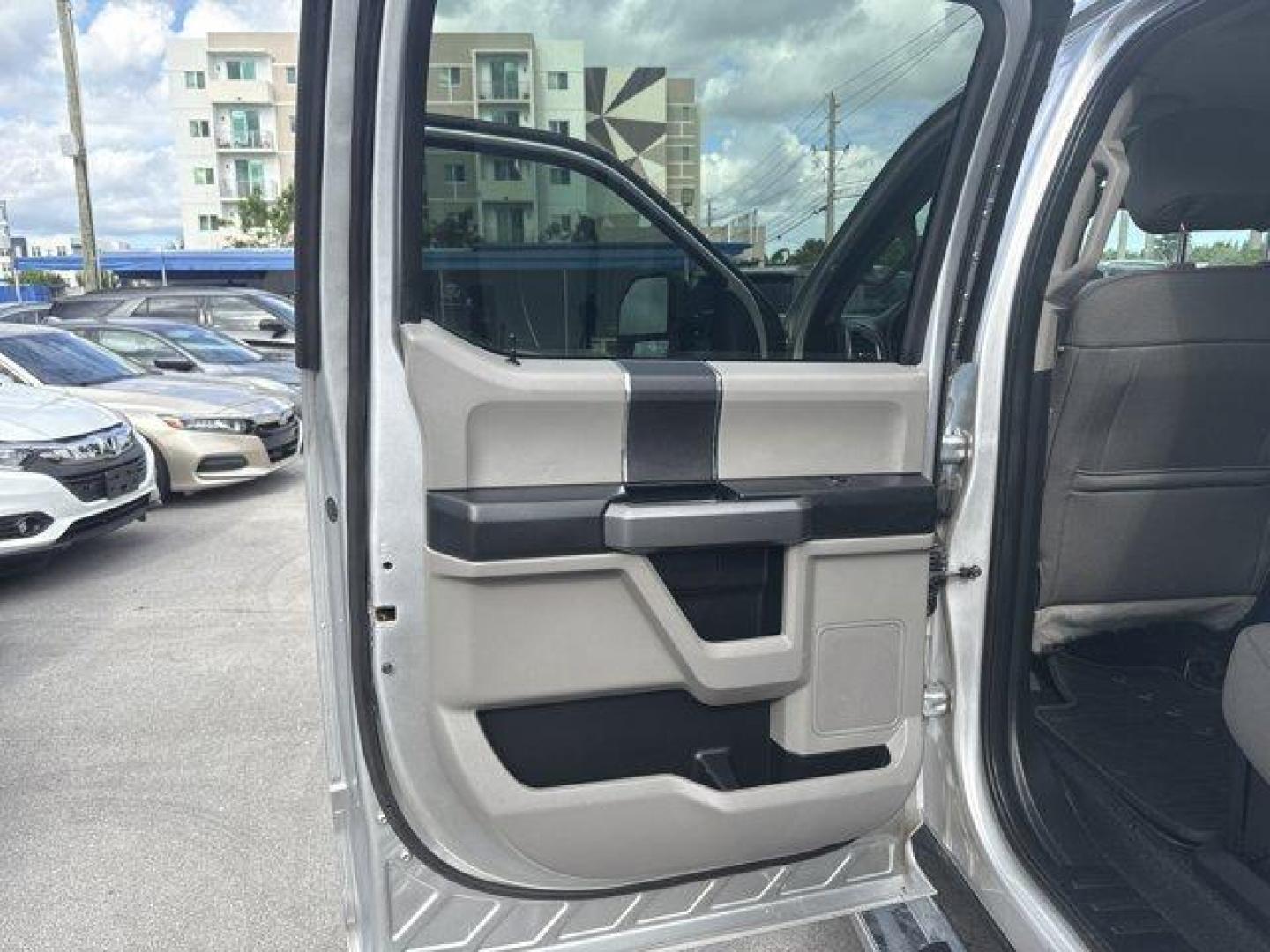 2017 Silver Ford Super Duty F-250 SRW (1FT7W2BT2HE) with an 8 6.7 L engine, Automatic transmission, located at 27610 S Dixie Hwy, Homestead, FL, 33032, (305) 749-2348, 25.510241, -80.438301 - KBB.com Brand Image Awards. This Ford Super Duty F-250 SRW delivers a Intercooled Turbo Diesel V-8 6.7 L/406 engine powering this Automatic transmission. ENGINE: 6.7L 4V OHV POWER STROKE V8 TURBO DIESEL B20 -inc: 4 valve OHV, manual push-button engine-exhaust braking and intelligent oil-life monitor - Photo#11