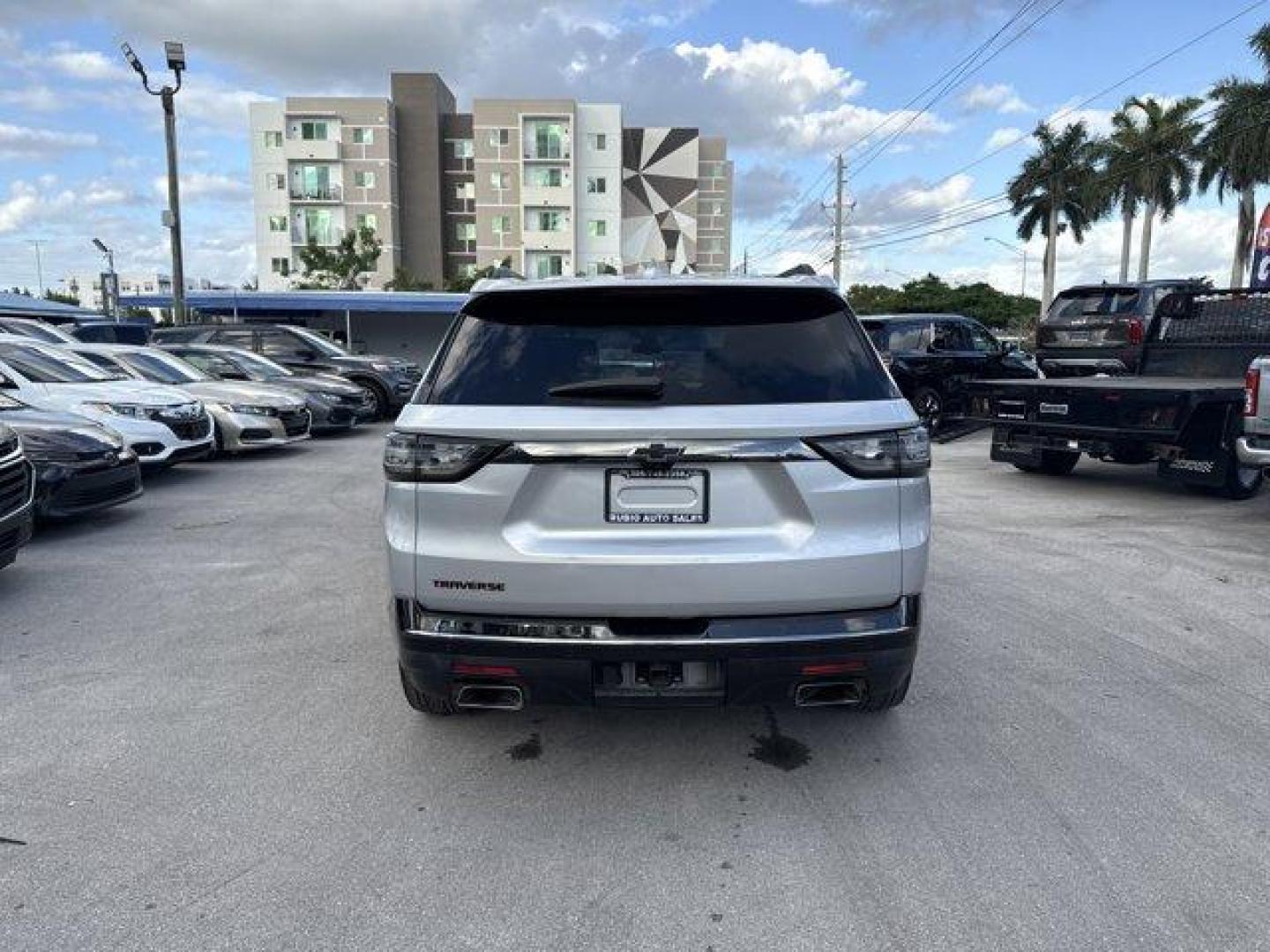 2019 Silver Ice Metallic /Jet Black Chevrolet Traverse (1GNERKKW2KJ) with an 6 3.6L engine, Automatic transmission, located at 27610 S Dixie Hwy, Homestead, FL, 33032, (305) 749-2348, 25.510241, -80.438301 - KBB.com 12 Best Family Cars. Scores 27 Highway MPG and 18 City MPG! This Chevrolet Traverse boasts a Gas V6 3.6L/217 engine powering this Automatic transmission. TRANSMISSION, 9-SPEED AUTOMATIC (STD), TRAILERING EQUIPMENT includes (V08) heavy-duty cooling system and trailer hitch, SUNROOF, DUAL SKYS - Photo#3