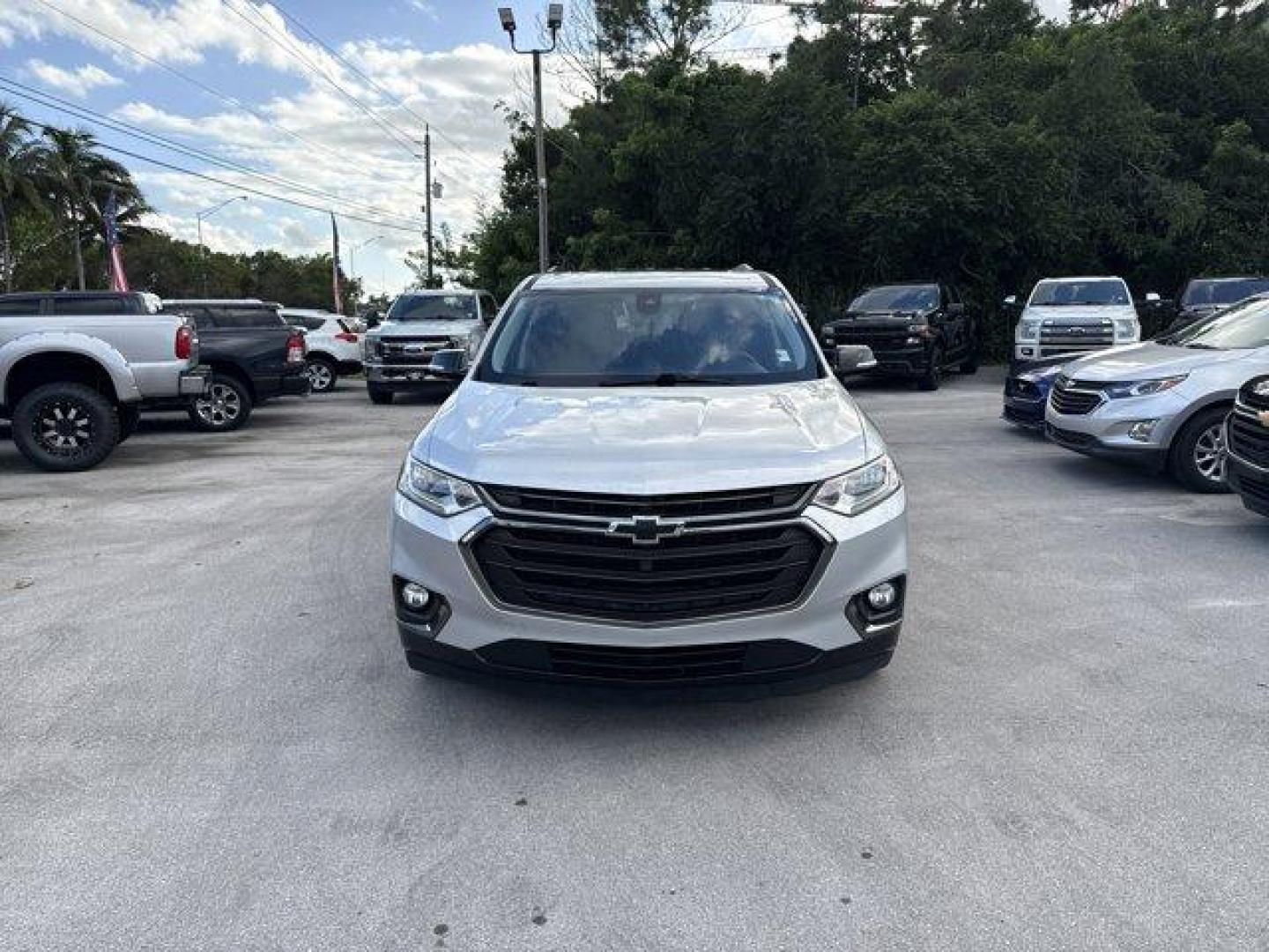 2019 Silver Ice Metallic /Jet Black Chevrolet Traverse (1GNERKKW2KJ) with an 6 3.6L engine, Automatic transmission, located at 27610 S Dixie Hwy, Homestead, FL, 33032, (305) 749-2348, 25.510241, -80.438301 - KBB.com 12 Best Family Cars. Scores 27 Highway MPG and 18 City MPG! This Chevrolet Traverse boasts a Gas V6 3.6L/217 engine powering this Automatic transmission. TRANSMISSION, 9-SPEED AUTOMATIC (STD), TRAILERING EQUIPMENT includes (V08) heavy-duty cooling system and trailer hitch, SUNROOF, DUAL SKYS - Photo#7