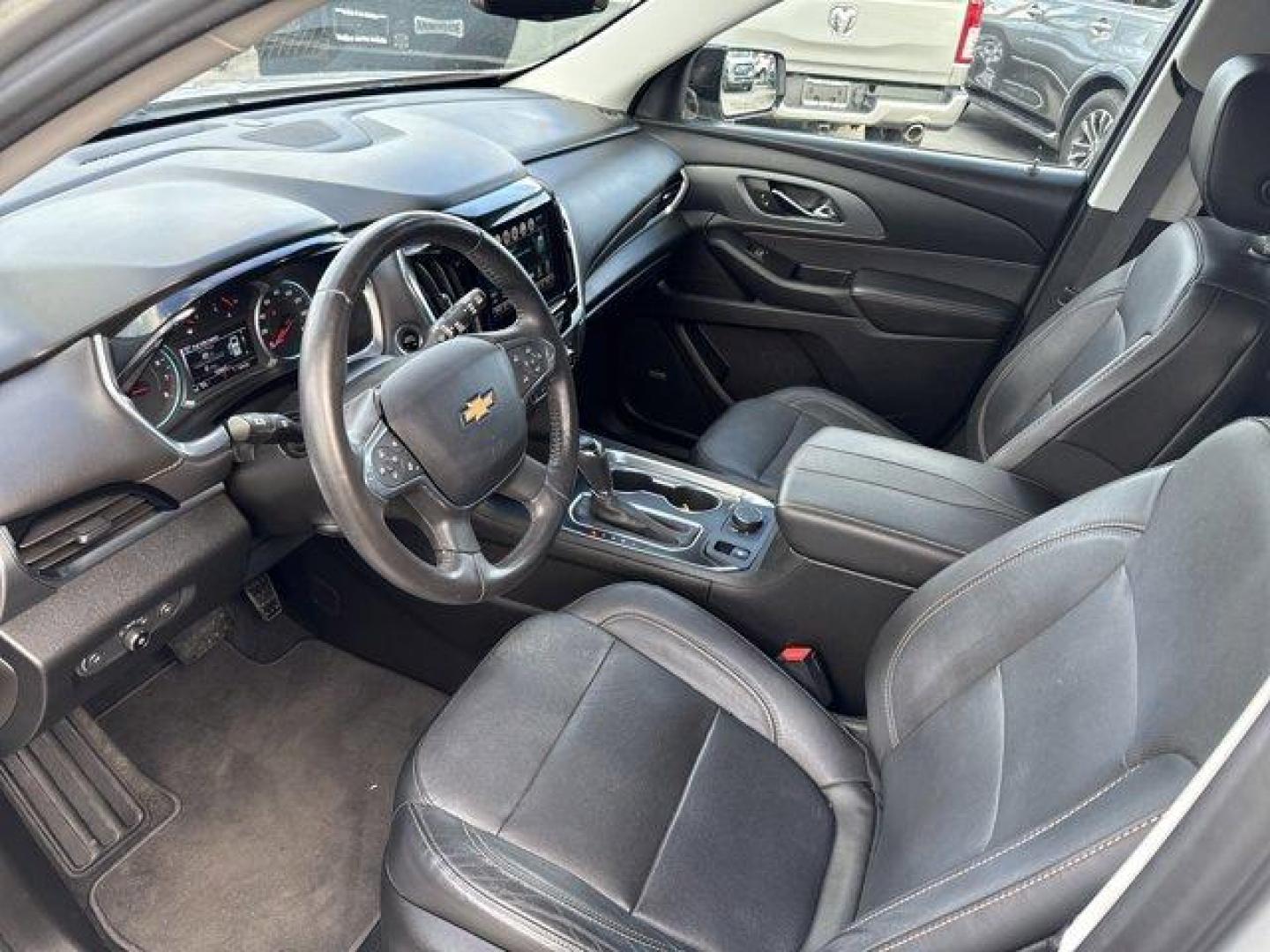 2019 Silver Ice Metallic /Jet Black Chevrolet Traverse (1GNERKKW2KJ) with an 6 3.6L engine, Automatic transmission, located at 27610 S Dixie Hwy, Homestead, FL, 33032, (305) 749-2348, 25.510241, -80.438301 - KBB.com 12 Best Family Cars. Scores 27 Highway MPG and 18 City MPG! This Chevrolet Traverse boasts a Gas V6 3.6L/217 engine powering this Automatic transmission. TRANSMISSION, 9-SPEED AUTOMATIC (STD), TRAILERING EQUIPMENT includes (V08) heavy-duty cooling system and trailer hitch, SUNROOF, DUAL SKYS - Photo#11