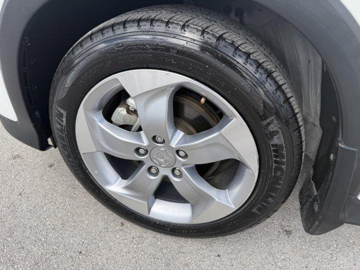 2021 White Honda HR-V (3CZRU6H36MM) with an 4 1.8 L engine, Variable transmission, located at 27610 S Dixie Hwy, Homestead, FL, 33032, (305) 749-2348, 25.510241, -80.438301 - Delivers 31 Highway MPG and 27 City MPG! This Honda HR-V boasts a Regular Unleaded I-4 1.8 L/110 engine powering this Variable transmission. Wireless Phone Connectivity, Wheels: 17 Silver-Painted Alloy, Vehicle Stability Assist (VSA) Electronic Stability Control (ESC).* This Honda HR-V Features the - Photo#18