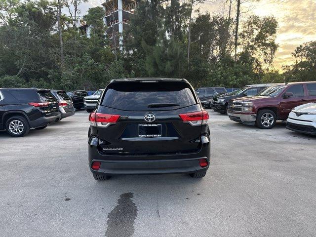 2019 Black Toyota Highlander (5TDZARFH2KS) with an 4 2.7 L engine, Automatic transmission, located at 27610 S Dixie Hwy, Homestead, FL, 33032, (305) 749-2348, 25.510241, -80.438301 - KBB.com Best Resale Value Awards. Scores 24 Highway MPG and 20 City MPG! This Toyota Highlander boasts a Regular Unleaded I-4 2.7 L/163 engine powering this Automatic transmission. Wireless Phone Connectivity, Window Grid Diversity Antenna, Variable Intermittent Wipers w/Heated Wiper Park.* This Toy - Photo#3