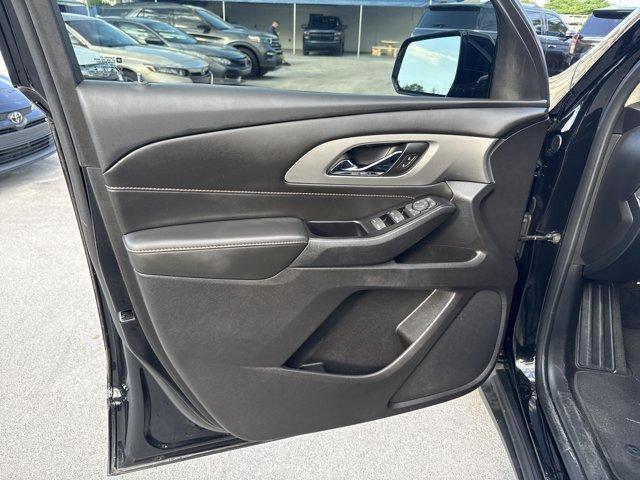 2020 Mosaic Black Metallic /Jet Black Chevrolet Traverse (1GNERFKW4LJ) with an 6 3.6L engine, Automatic transmission, located at 27610 S Dixie Hwy, Homestead, FL, 33032, (305) 749-2348, 25.510241, -80.438301 - Boasts 27 Highway MPG and 18 City MPG! This Chevrolet Traverse delivers a Gas V6 3.6L/217 engine powering this Automatic transmission. WHEELS, 18 (45.7 CM) BRIGHT SILVER PAINTED ALUMINUM (STD), TRANSMISSION, 9-SPEED AUTOMATIC (STD), TIRES, P255/65R18 ALL-SEASON BLACKWALL (STD).*This Chevrolet Traver - Photo#13
