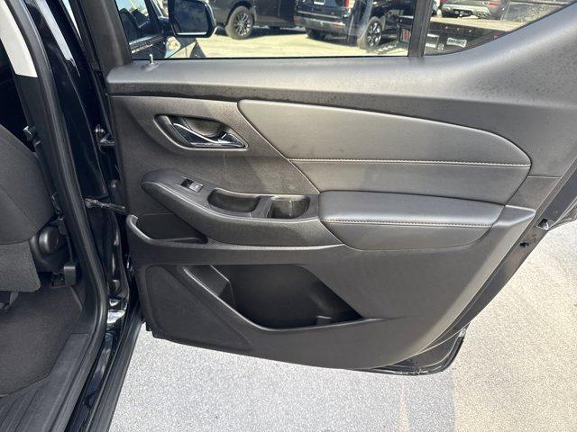 2020 Mosaic Black Metallic /Jet Black Chevrolet Traverse (1GNERFKW4LJ) with an 6 3.6L engine, Automatic transmission, located at 27610 S Dixie Hwy, Homestead, FL, 33032, (305) 749-2348, 25.510241, -80.438301 - Boasts 27 Highway MPG and 18 City MPG! This Chevrolet Traverse delivers a Gas V6 3.6L/217 engine powering this Automatic transmission. WHEELS, 18 (45.7 CM) BRIGHT SILVER PAINTED ALUMINUM (STD), TRANSMISSION, 9-SPEED AUTOMATIC (STD), TIRES, P255/65R18 ALL-SEASON BLACKWALL (STD).*This Chevrolet Traver - Photo#15