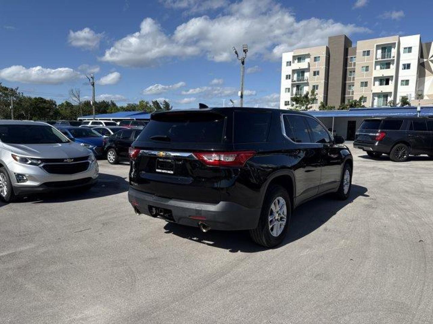 2020 Mosaic Black Metallic /Jet Black Chevrolet Traverse (1GNERFKW4LJ) with an 6 3.6L engine, Automatic transmission, located at 27610 S Dixie Hwy, Homestead, FL, 33032, (305) 749-2348, 25.510241, -80.438301 - Boasts 27 Highway MPG and 18 City MPG! This Chevrolet Traverse delivers a Gas V6 3.6L/217 engine powering this Automatic transmission. WHEELS, 18 (45.7 CM) BRIGHT SILVER PAINTED ALUMINUM (STD), TRANSMISSION, 9-SPEED AUTOMATIC (STD), TIRES, P255/65R18 ALL-SEASON BLACKWALL (STD).*This Chevrolet Traver - Photo#4