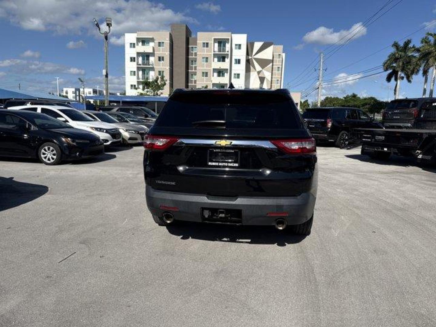 2020 Mosaic Black Metallic /Jet Black Chevrolet Traverse (1GNERFKW4LJ) with an 6 3.6L engine, Automatic transmission, located at 27610 S Dixie Hwy, Homestead, FL, 33032, (305) 749-2348, 25.510241, -80.438301 - Boasts 27 Highway MPG and 18 City MPG! This Chevrolet Traverse delivers a Gas V6 3.6L/217 engine powering this Automatic transmission. WHEELS, 18 (45.7 CM) BRIGHT SILVER PAINTED ALUMINUM (STD), TRANSMISSION, 9-SPEED AUTOMATIC (STD), TIRES, P255/65R18 ALL-SEASON BLACKWALL (STD).*This Chevrolet Traver - Photo#3