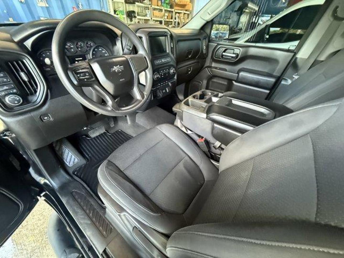 2019 Black /Jet Black Chevrolet Silverado 1500 (1GCPYCEFXKZ) with an 8 5.3L engine, Automatic transmission, located at 27610 S Dixie Hwy, Homestead, FL, 33032, (305) 749-2348, 25.510241, -80.438301 - Scores 18 Highway MPG and 14 City MPG! This Chevrolet Silverado 1500 delivers a Gas V8 5.3L/325 engine powering this Automatic transmission. TRANSMISSION, 6-SPEED AUTOMATIC, ELECTRONICALLY CONTROLLED (STD), THEFT-DETERRENT SYSTEM, UNAUTHORIZED ENTRY, TAILGATE, GATE FUNCTION MANUAL with EZ Lift, incl - Photo#10