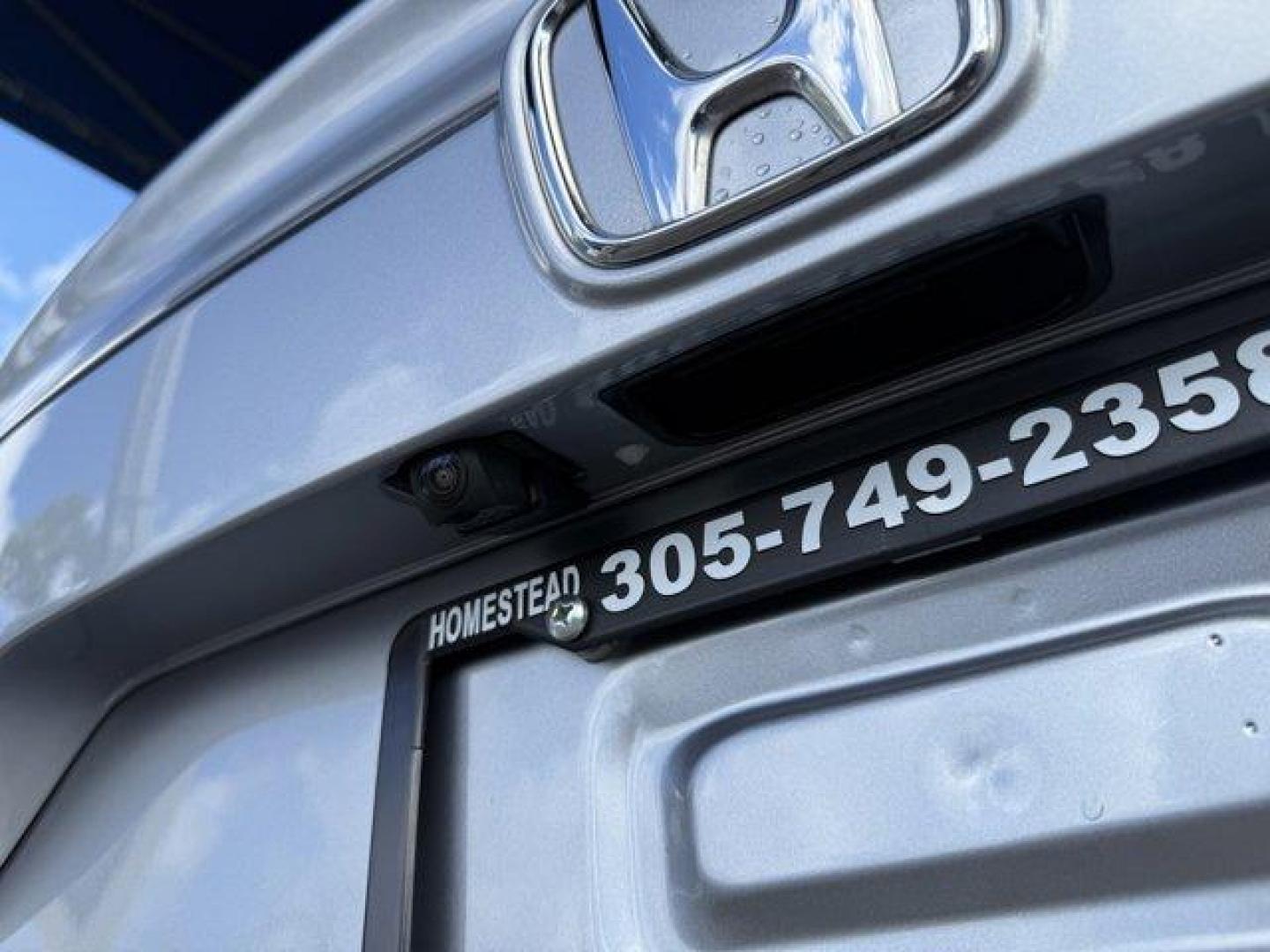 2021 Silver Honda Accord Sedan (1HGCV2F35MA) with an 4 2.0 L engine, Automatic transmission, located at 27610 S Dixie Hwy, Homestead, FL, 33032, (305) 749-2348, 25.510241, -80.438301 - Scores 32 Highway MPG and 22 City MPG! This Honda Accord Sedan delivers a Intercooled Turbo Regular Unleaded I-4 2.0 L/122 engine powering this Automatic transmission. Wheels: 19 Machine-Finished Alloy w/Black Inserts, Vehicle Stability Assist (VSA) Electronic Stability Control (ESC), Valet Function - Photo#16