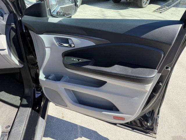 2017 Black Honda Pilot (5FNYF5H80HB) with an 6 3.5 L engine, Automatic transmission, located at 27610 S Dixie Hwy, Homestead, FL, 33032, (305) 749-2348, 25.510241, -80.438301 - IIHS Top Safety Pick+. Delivers 27 Highway MPG and 19 City MPG! This Honda Pilot boasts a Regular Unleaded V-6 3.5 L/212 engine powering this Automatic transmission. Window Grid Antenna, Wheels: 18 Alloy, Wheels w/Machined Accents.*This Honda Pilot Comes Equipped with These Options *VSA Electronic S - Photo#15