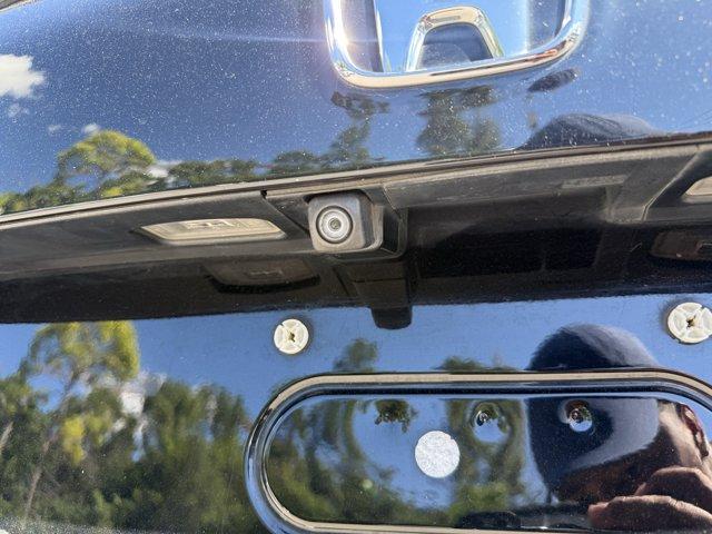 2017 Black Honda Pilot (5FNYF5H80HB) with an 6 3.5 L engine, Automatic transmission, located at 27610 S Dixie Hwy, Homestead, FL, 33032, (305) 749-2348, 25.510241, -80.438301 - IIHS Top Safety Pick+. Delivers 27 Highway MPG and 19 City MPG! This Honda Pilot boasts a Regular Unleaded V-6 3.5 L/212 engine powering this Automatic transmission. Window Grid Antenna, Wheels: 18 Alloy, Wheels w/Machined Accents.*This Honda Pilot Comes Equipped with These Options *VSA Electronic S - Photo#17