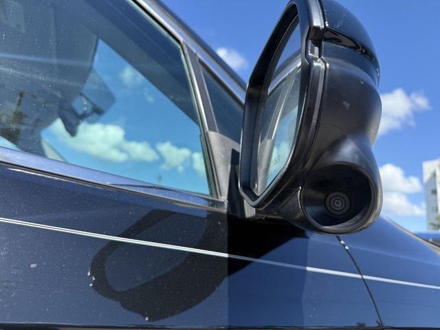 2017 Black Honda Pilot (5FNYF5H80HB) with an 6 3.5 L engine, Automatic transmission, located at 27610 S Dixie Hwy, Homestead, FL, 33032, (305) 749-2348, 25.510241, -80.438301 - IIHS Top Safety Pick+. Delivers 27 Highway MPG and 19 City MPG! This Honda Pilot boasts a Regular Unleaded V-6 3.5 L/212 engine powering this Automatic transmission. Window Grid Antenna, Wheels: 18 Alloy, Wheels w/Machined Accents.*This Honda Pilot Comes Equipped with These Options *VSA Electronic S - Photo#18