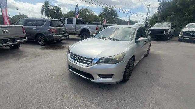 2013 Silver Honda Accord Sdn (1HGCR2F51DA) with an 4 2.4L engine, Variable transmission, located at 27610 S Dixie Hwy, Homestead, FL, 33032, (305) 749-2348, 25.510241, -80.438301 - IIHS Top Safety Pick. Boasts 35 Highway MPG and 26 City MPG! This Honda Accord Sdn delivers a Gas I4 2.4L/144 engine powering this Variable transmission. Vehicle Stability Assist (VSA) w/traction control, Variable intermittent flush windshield wipers, Tire pressure monitoring system.*This Honda Acco - Photo#0