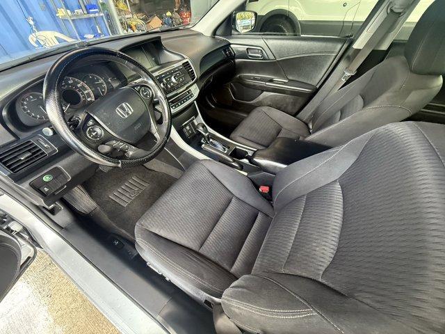 2013 Silver Honda Accord Sdn (1HGCR2F51DA) with an 4 2.4L engine, Variable transmission, located at 27610 S Dixie Hwy, Homestead, FL, 33032, (305) 749-2348, 25.510241, -80.438301 - IIHS Top Safety Pick. Boasts 35 Highway MPG and 26 City MPG! This Honda Accord Sdn delivers a Gas I4 2.4L/144 engine powering this Variable transmission. Vehicle Stability Assist (VSA) w/traction control, Variable intermittent flush windshield wipers, Tire pressure monitoring system.*This Honda Acco - Photo#10