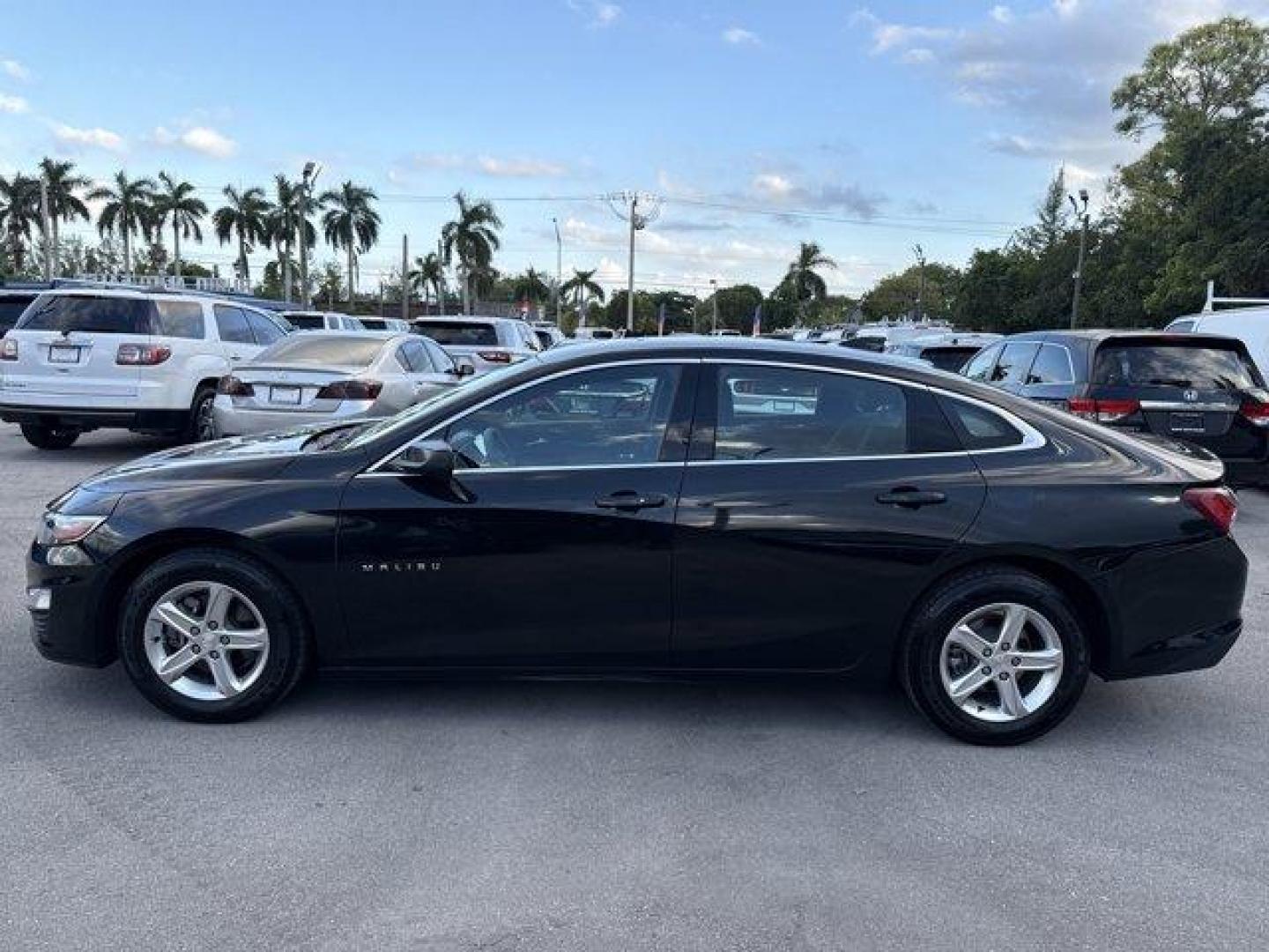 2022 Mosaic Black Metallic /Jet Black Chevrolet Malibu (1G1ZD5ST4NF) with an 4 1.5L engine, Automatic transmission, located at 27610 S Dixie Hwy, Homestead, FL, 33032, (305) 749-2348, 25.510241, -80.438301 - Delivers 36 Highway MPG and 29 City MPG! This Chevrolet Malibu delivers a Turbocharged Gas I4 1.5L/91 engine powering this Automatic transmission. TRANSMISSION, CONTINUOUSLY VARIABLE (CVT) (STD), SEATS, FRONT BUCKET (STD), MOSAIC BLACK METALLIC.*This Chevrolet Malibu Comes Equipped with These Option - Photo#1