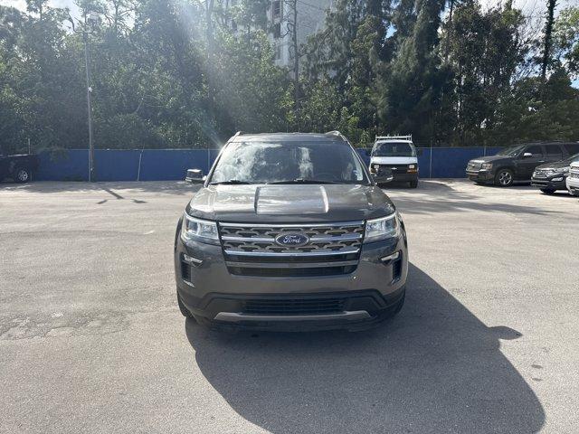 2018 Gray Ford Explorer (1FM5K7D85JG) with an 6 3.5 L engine, Automatic transmission, located at 27610 S Dixie Hwy, Homestead, FL, 33032, (305) 749-2348, 25.510241, -80.438301 - KBB.com 10 Most Awarded Brands. Boasts 24 Highway MPG and 17 City MPG! This Ford Explorer delivers a Regular Unleaded V-6 3.5 L/213 engine powering this Automatic transmission. Wheels: 18 5-Spoke Sparkle Silver-Painted Alum, Valet Function, Trip Computer.*This Ford Explorer Comes Equipped with These - Photo#7