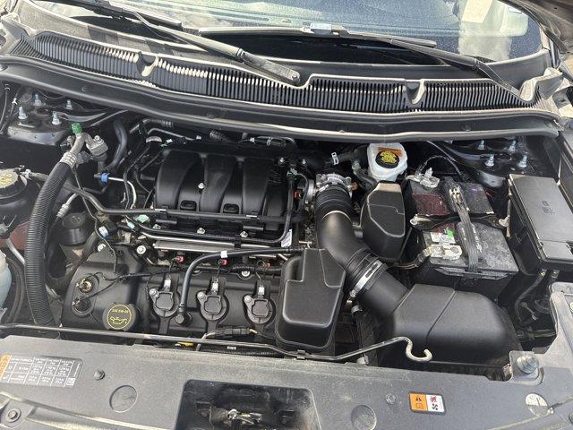 2018 Gray Ford Explorer (1FM5K7D85JG) with an 6 3.5 L engine, Automatic transmission, located at 27610 S Dixie Hwy, Homestead, FL, 33032, (305) 749-2348, 25.510241, -80.438301 - KBB.com 10 Most Awarded Brands. Boasts 24 Highway MPG and 17 City MPG! This Ford Explorer delivers a Regular Unleaded V-6 3.5 L/213 engine powering this Automatic transmission. Wheels: 18 5-Spoke Sparkle Silver-Painted Alum, Valet Function, Trip Computer.*This Ford Explorer Comes Equipped with These - Photo#9