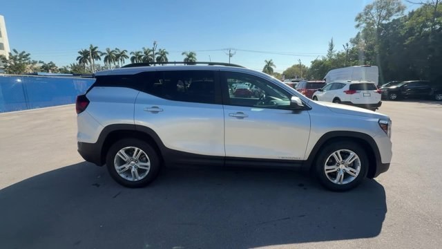 2022 Quicksilver Metallic /Jet Black GMC Terrain (3GKALMEV8NL) with an 4 1.5L engine, Automatic transmission, located at 27610 S Dixie Hwy, Homestead, FL, 33032, (305) 749-2348, 25.510241, -80.438301 - Scores 30 Highway MPG and 25 City MPG! This GMC Terrain boasts a Turbocharged Gas 1.5L/92 engine powering this Automatic transmission. TRANSMISSION, 9-SPEED AUTOMATIC 9T45, ELECTRONICALLY-CONTROLLED WITH OVERDRIVE (STD), TIRES, P225/65R17 ALL-SEASON BLACKWALL, SLE PREFERRED EQUIPMENT GROUP includes - Photo#5